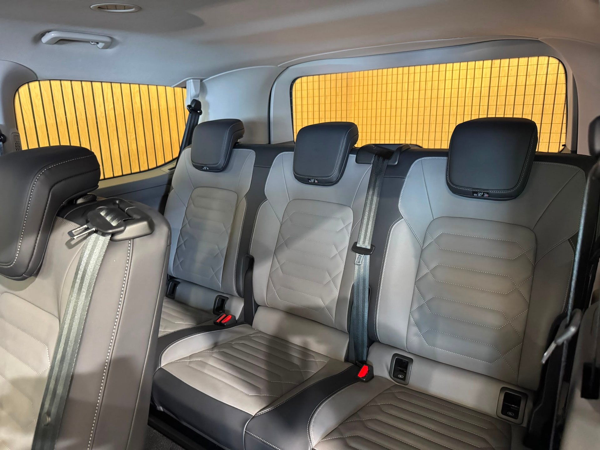 VW Caravelle 2.0 TDI Style Aut.8 4 Motion-image-24