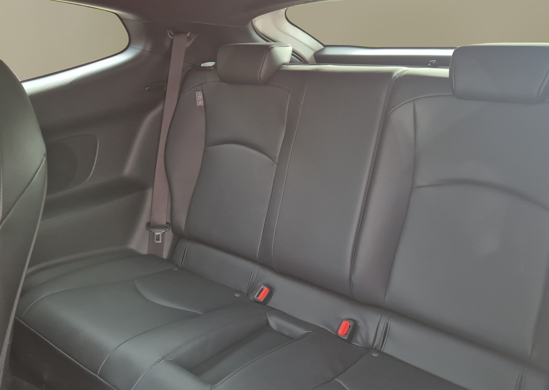 TOYOTA Yaris 1.6 GR Sport-image-16