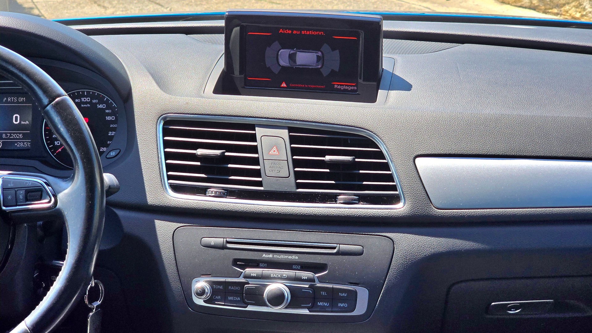 AUDI Q3 1.4 TFSI ultra sport-image-13
