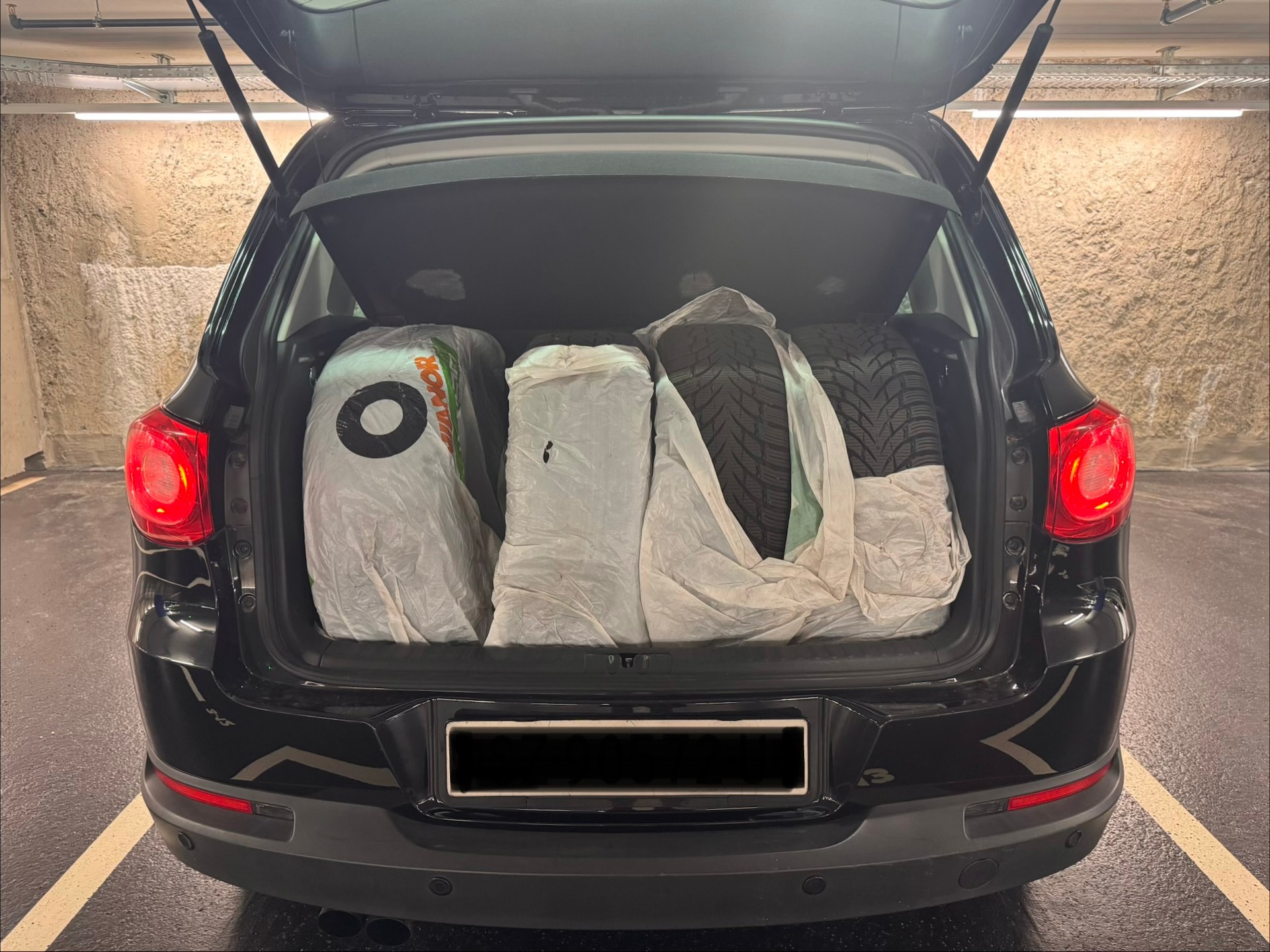 VW 2.0 TSI 170 Sport & Style-image-9
