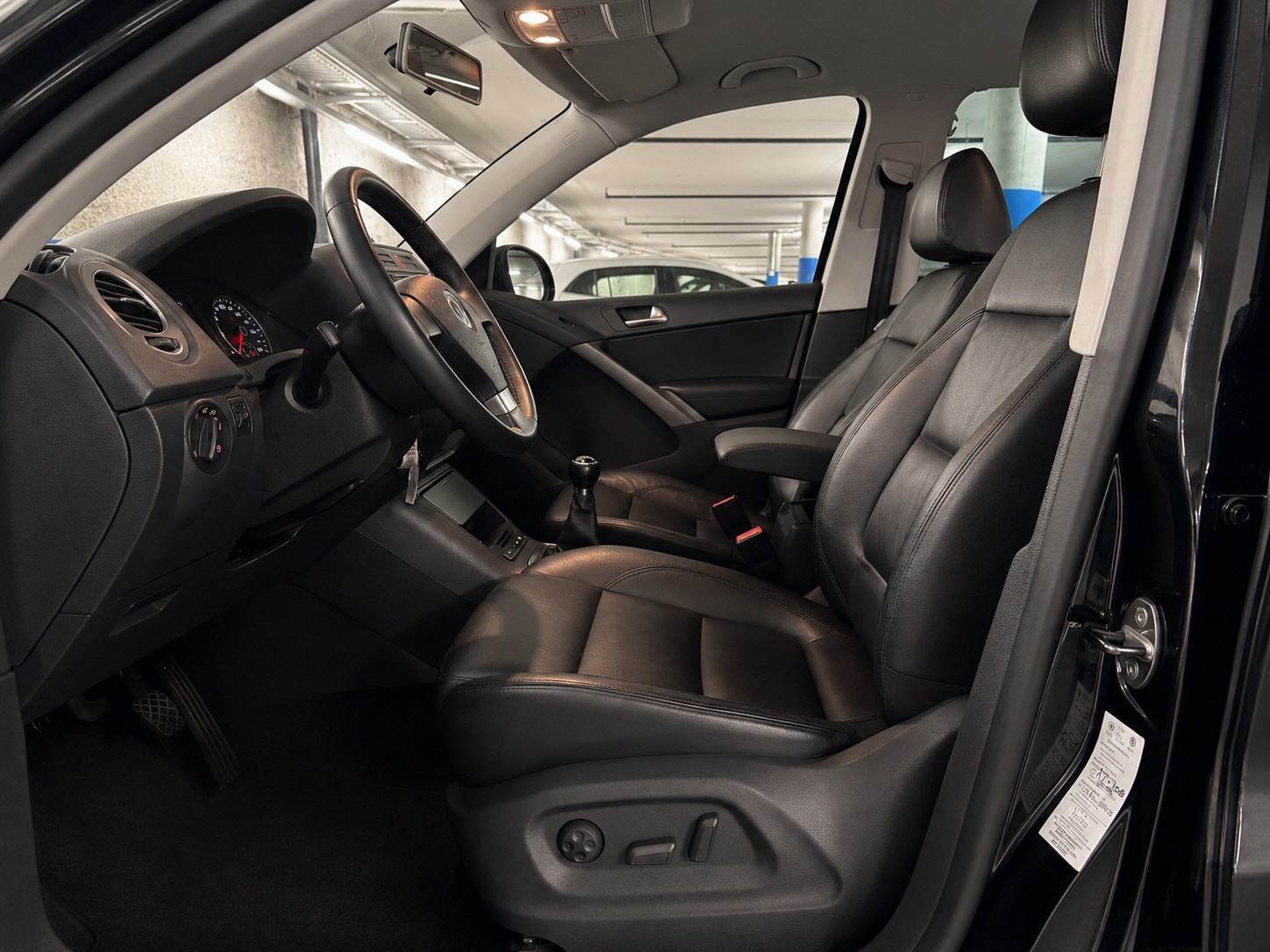 VW 2.0 TSI 170 Sport & Style-image-3