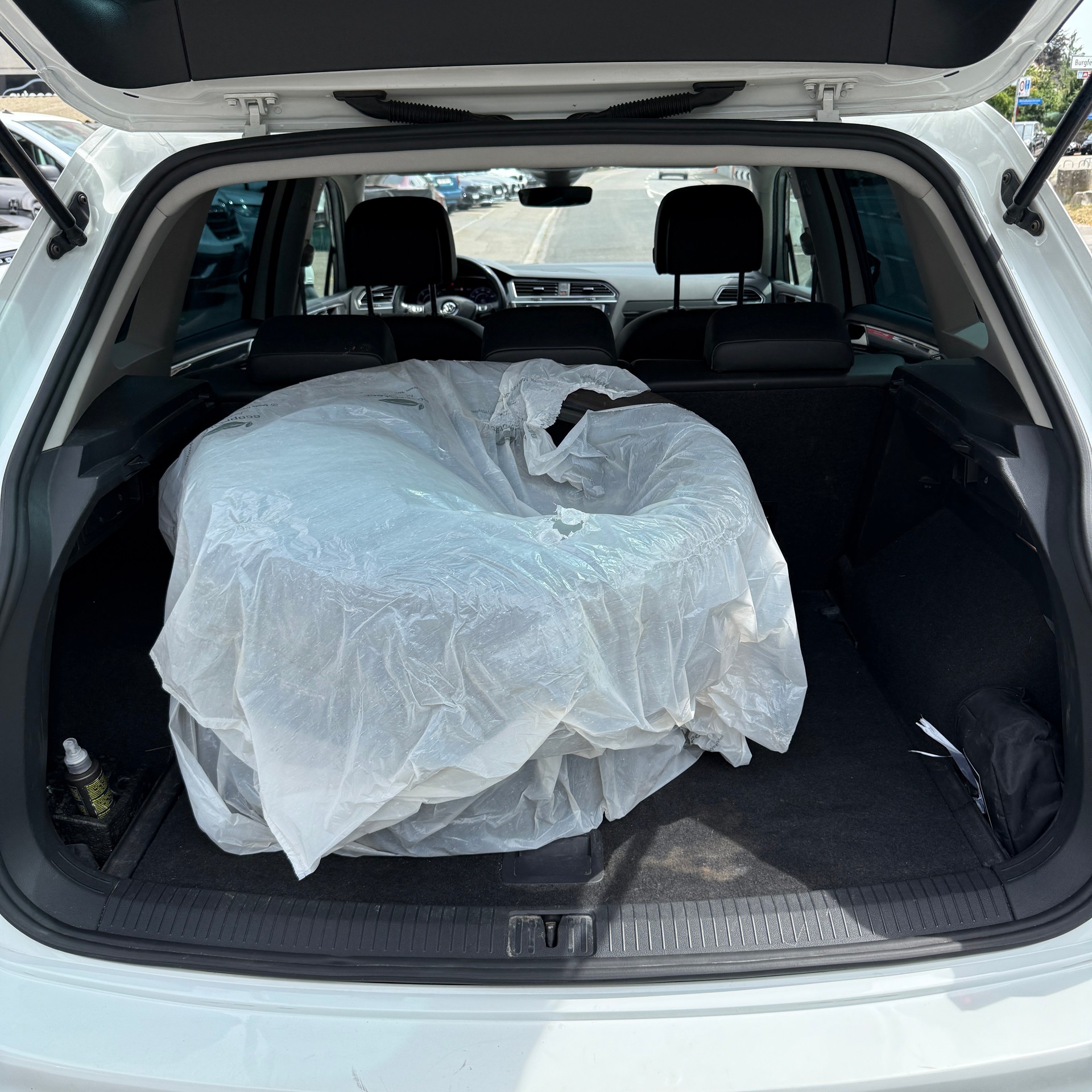 VW Tiguan 2.0 TDI SCR Highline 4Motion DSG-image-13