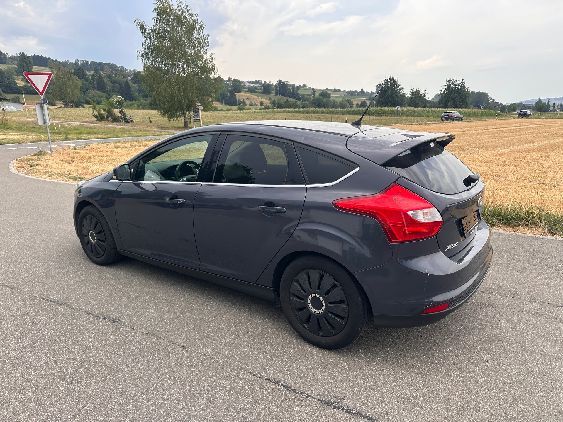 FORD Focus 1.6 SCTi Titanium-image-1