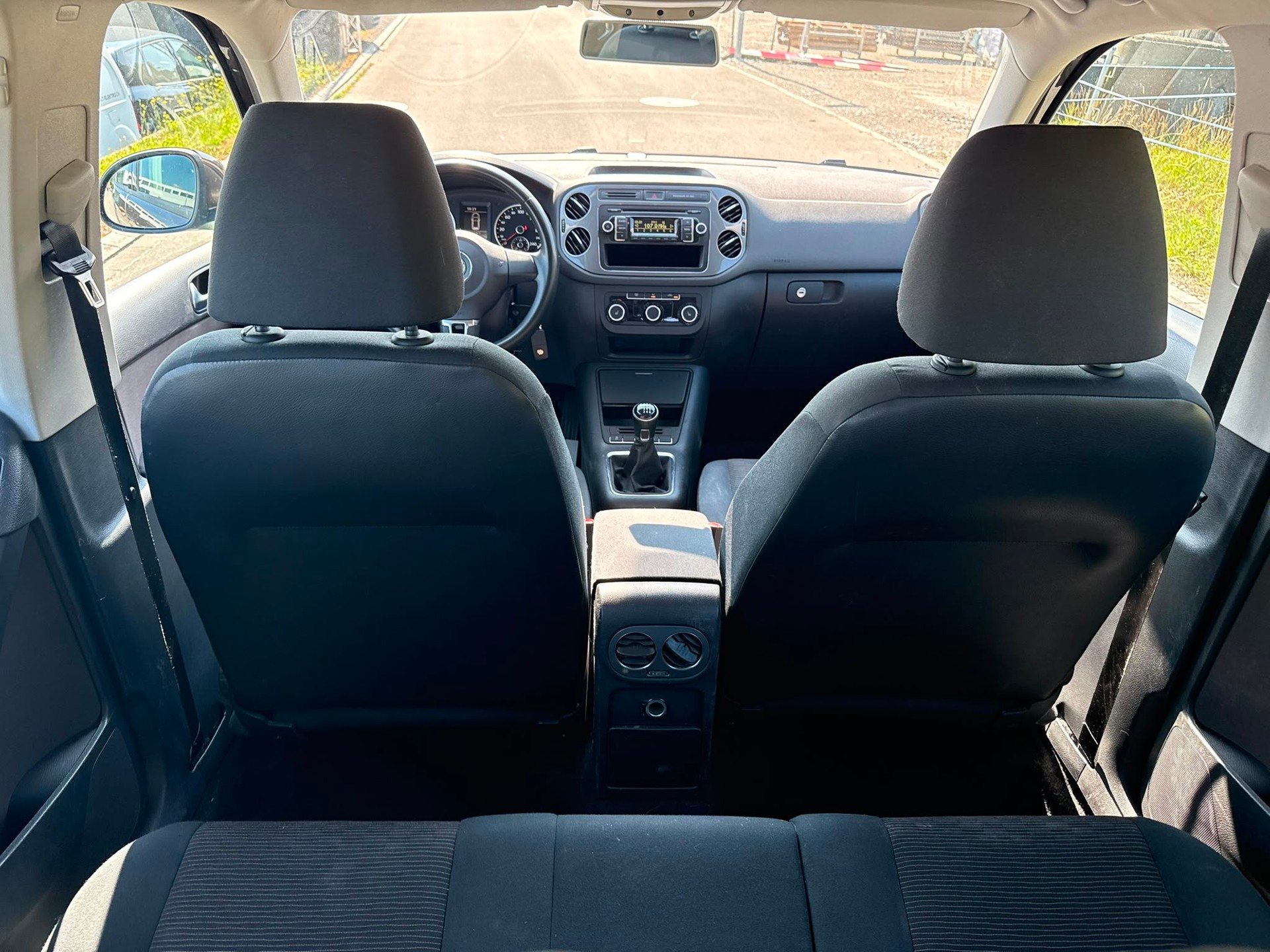 VW Tiguan 1.4 TSI Track&Style 4Motion-image-13