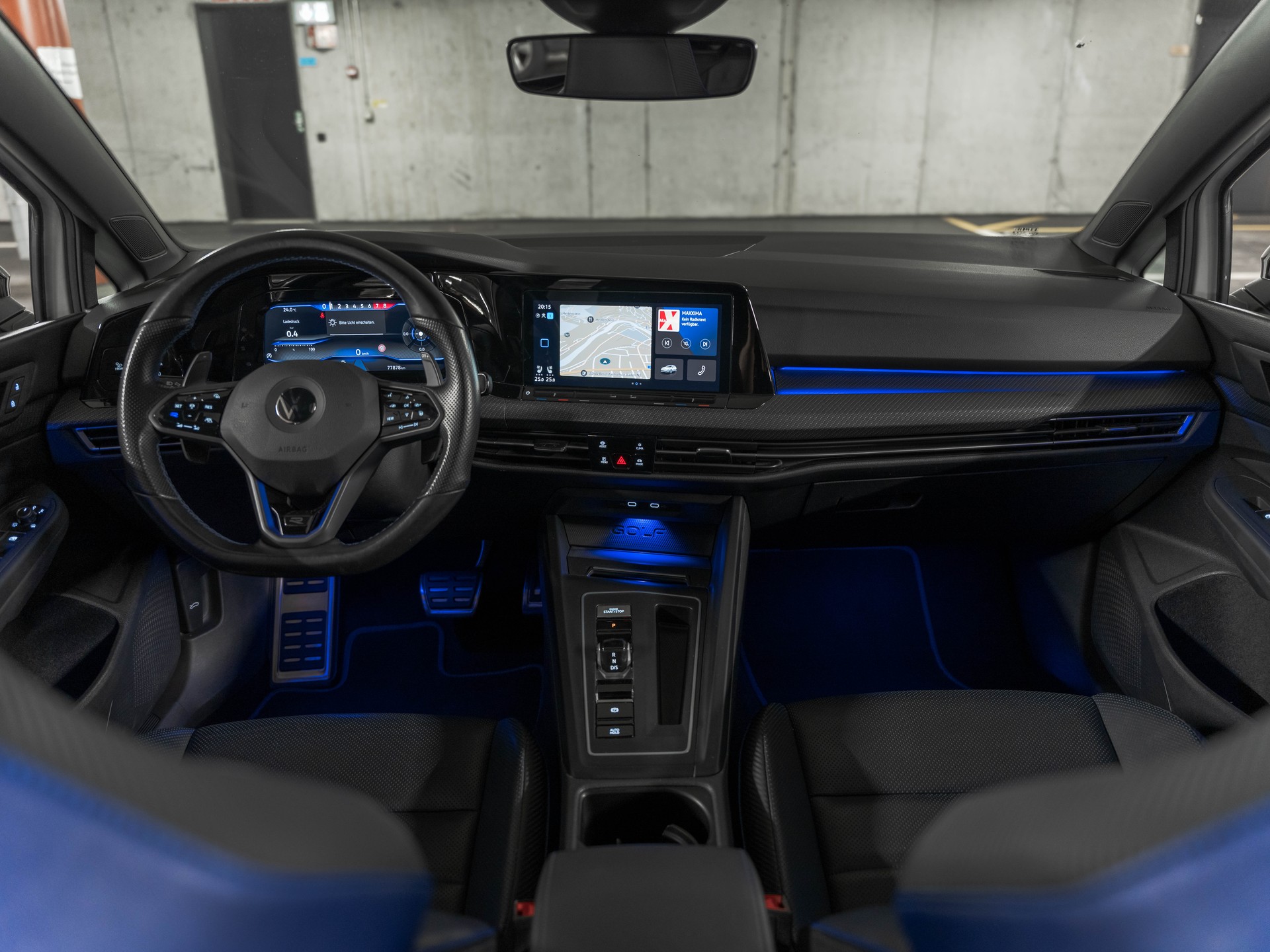 VW Golf 2.0 TSI R DSG 4Motion-image-15
