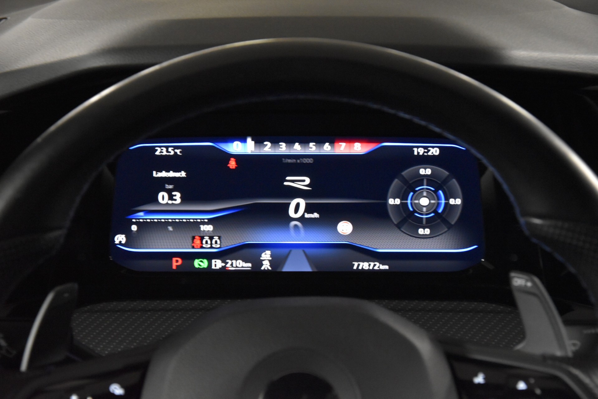 VW Golf 2.0 TSI R DSG 4Motion-image-15