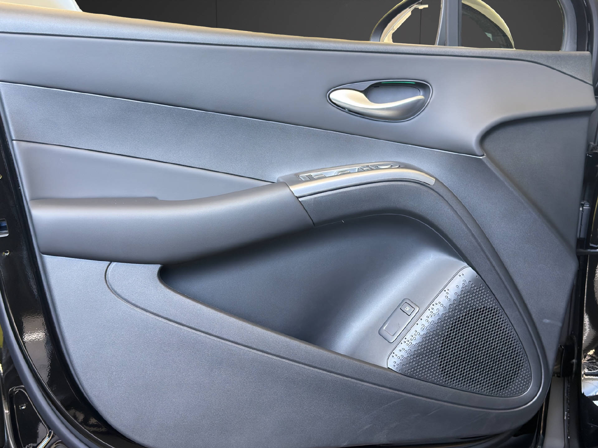 BYD Dolphin G DM-i Boost-image-18