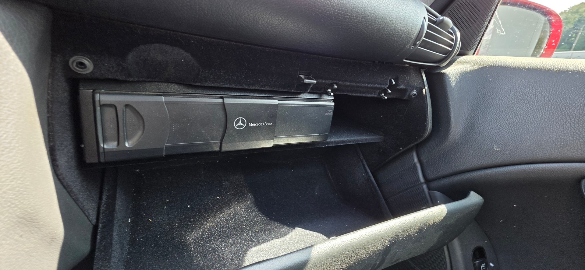 MERCEDES-BENZ C 200 Kompressor-image-18