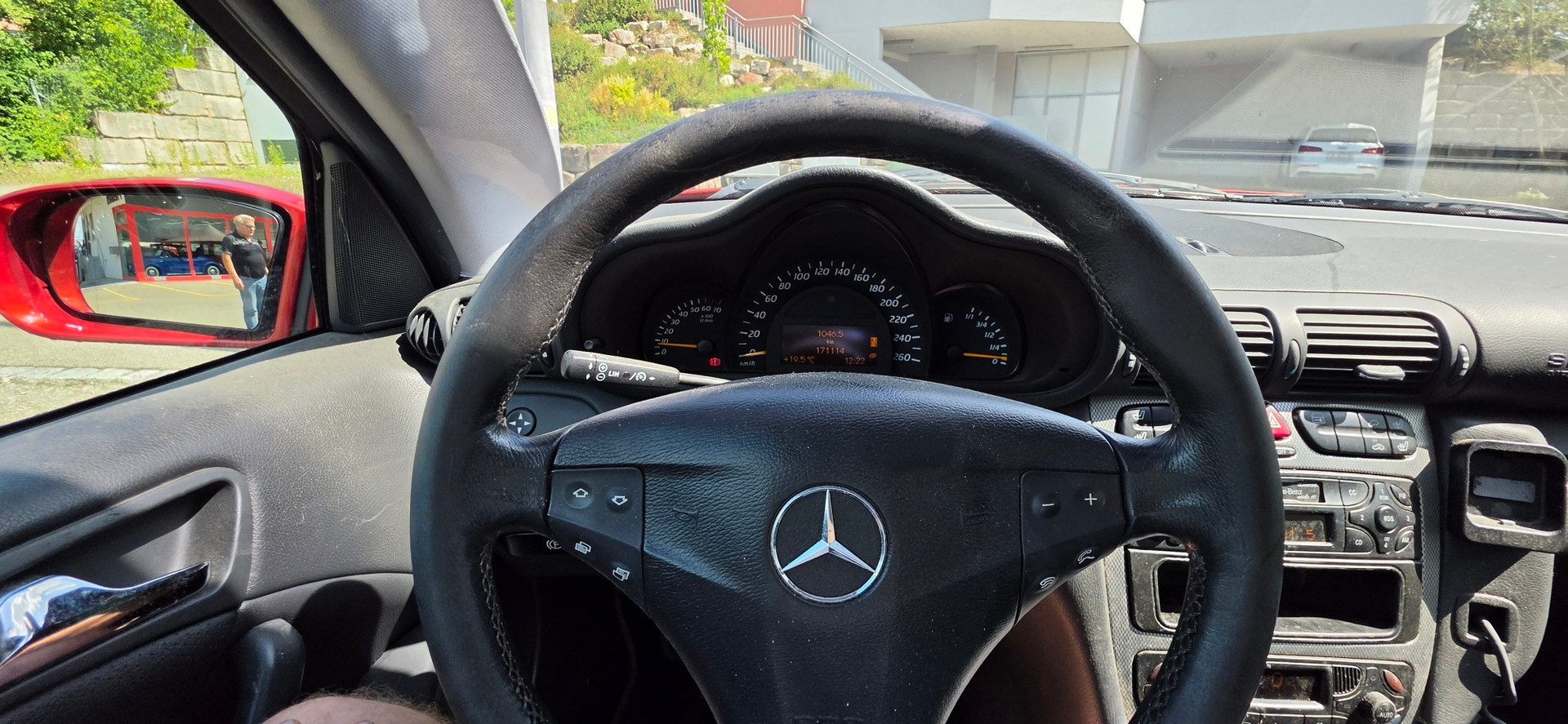 MERCEDES-BENZ C 200 Kompressor-image-16