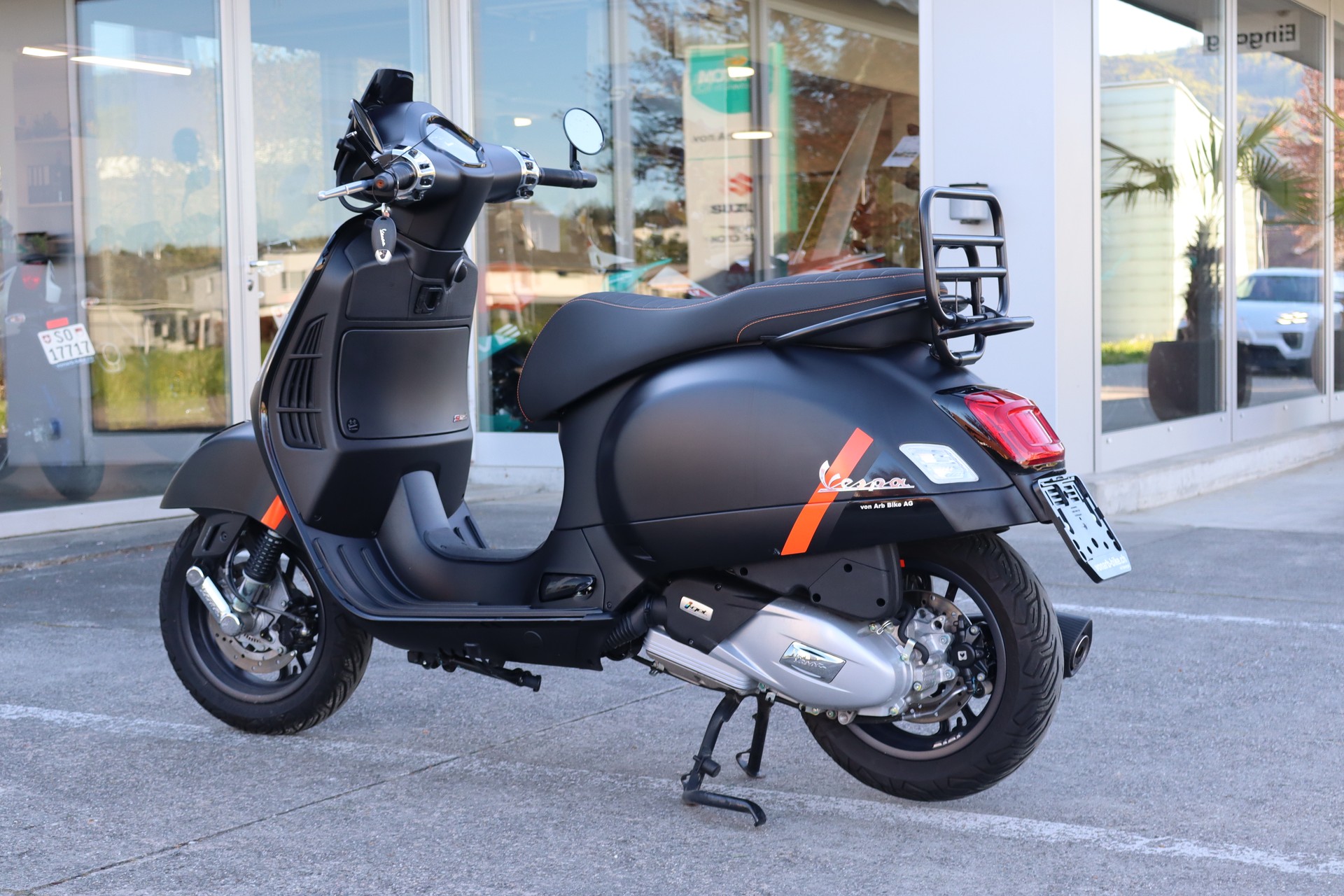 PIAGGIO Vespa GTS 125 Super ABS-image-5