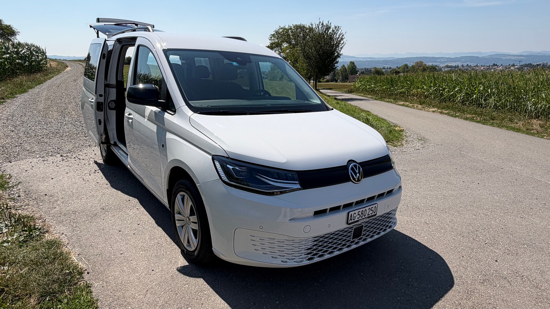 VW 1.5 TSI Liberty DSG Maxi von Waldspurger AG 8-fach bereift Fahrzeug wurde nicht bei der IV angemeldet-image-2