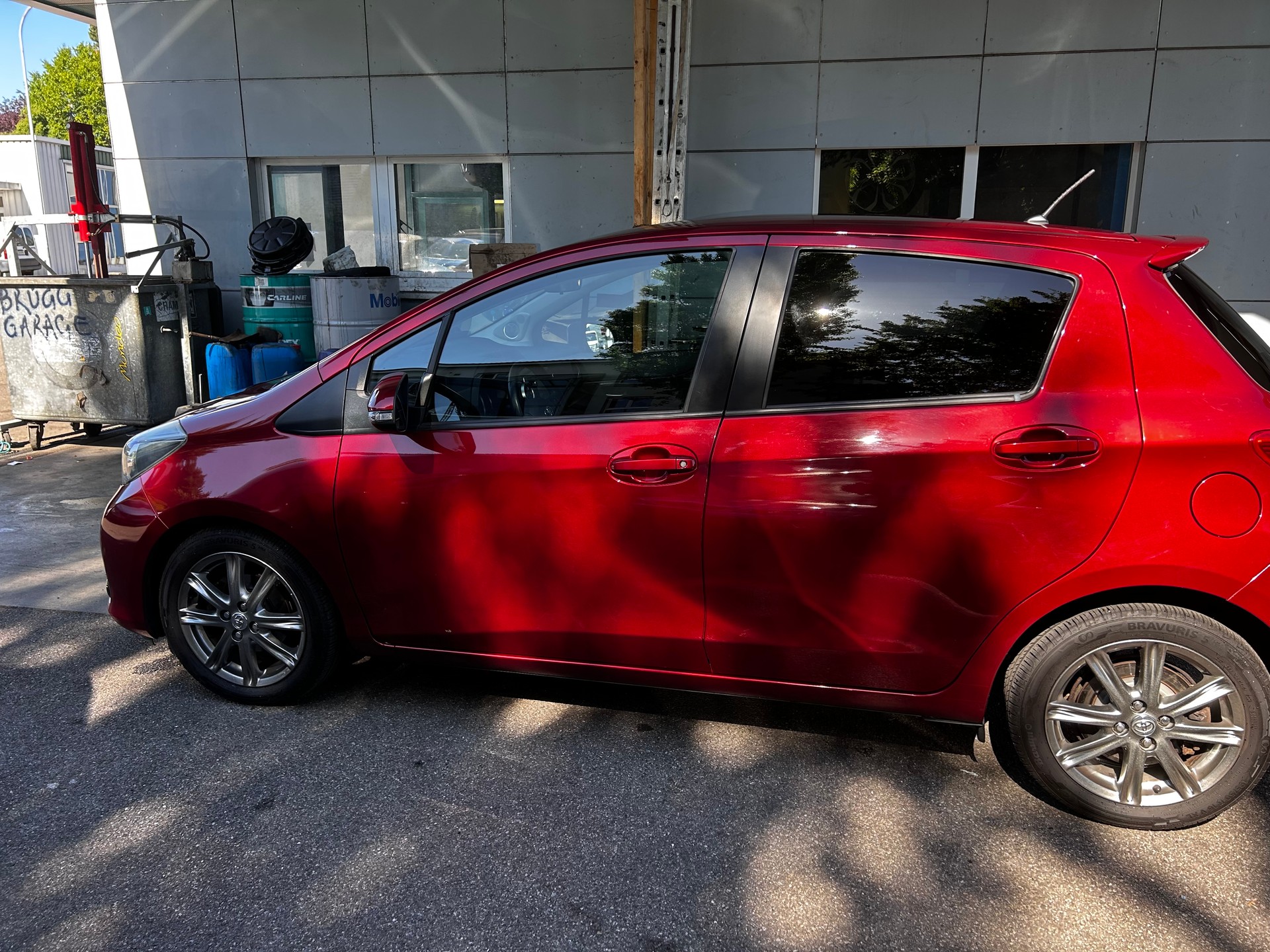 TOYOTA Yaris 1.33 Luna Multidrive-image-5