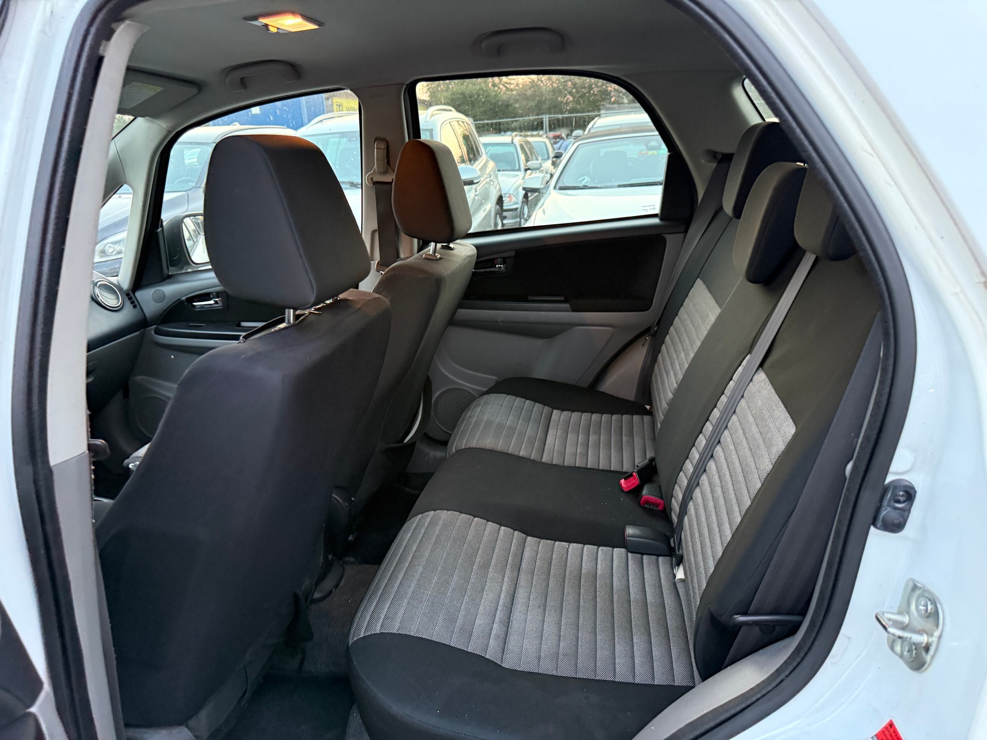 SUZUKI SX4 1.6 16V GL Top Piz Sulai 4WD-image-8