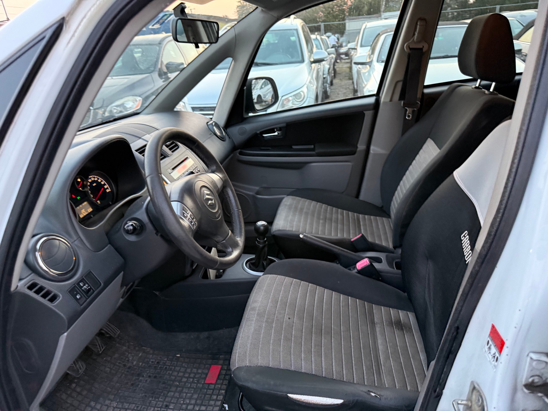 SUZUKI SX4 1.6 16V GL Top Piz Sulai 4WD-image-9