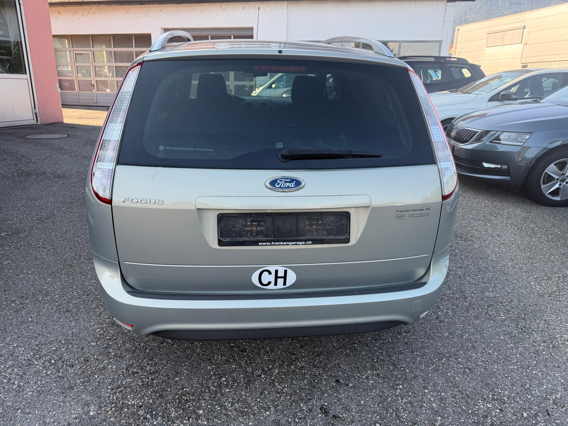 FORD Focus 1.6i VCT Carving-image-4