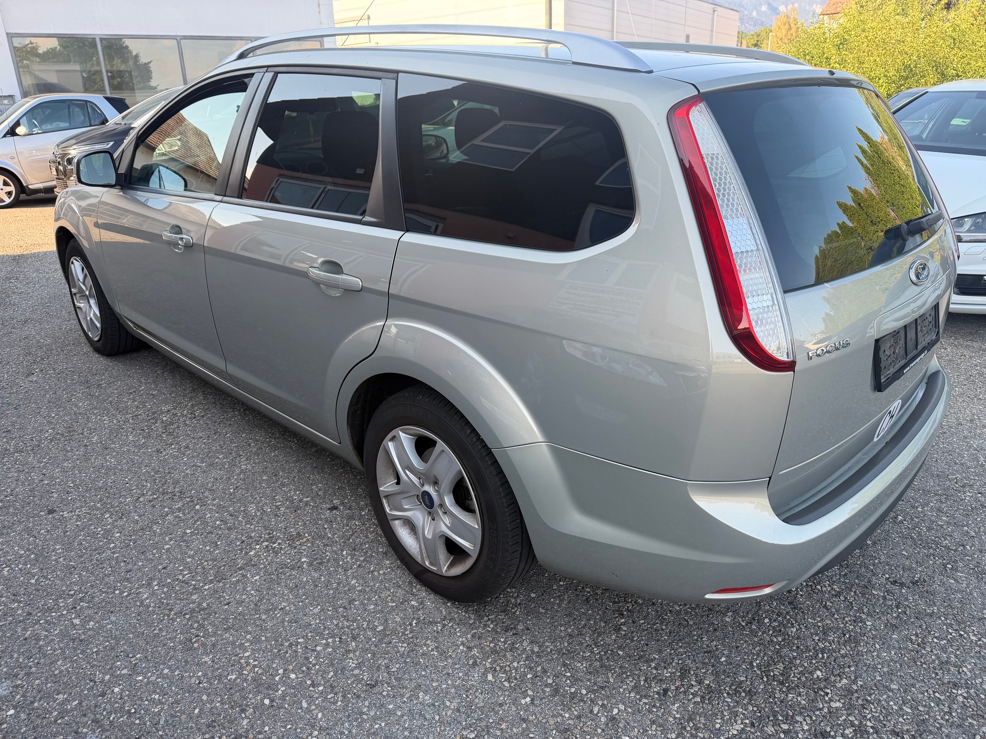 FORD Focus 1.6i VCT Carving-image-3