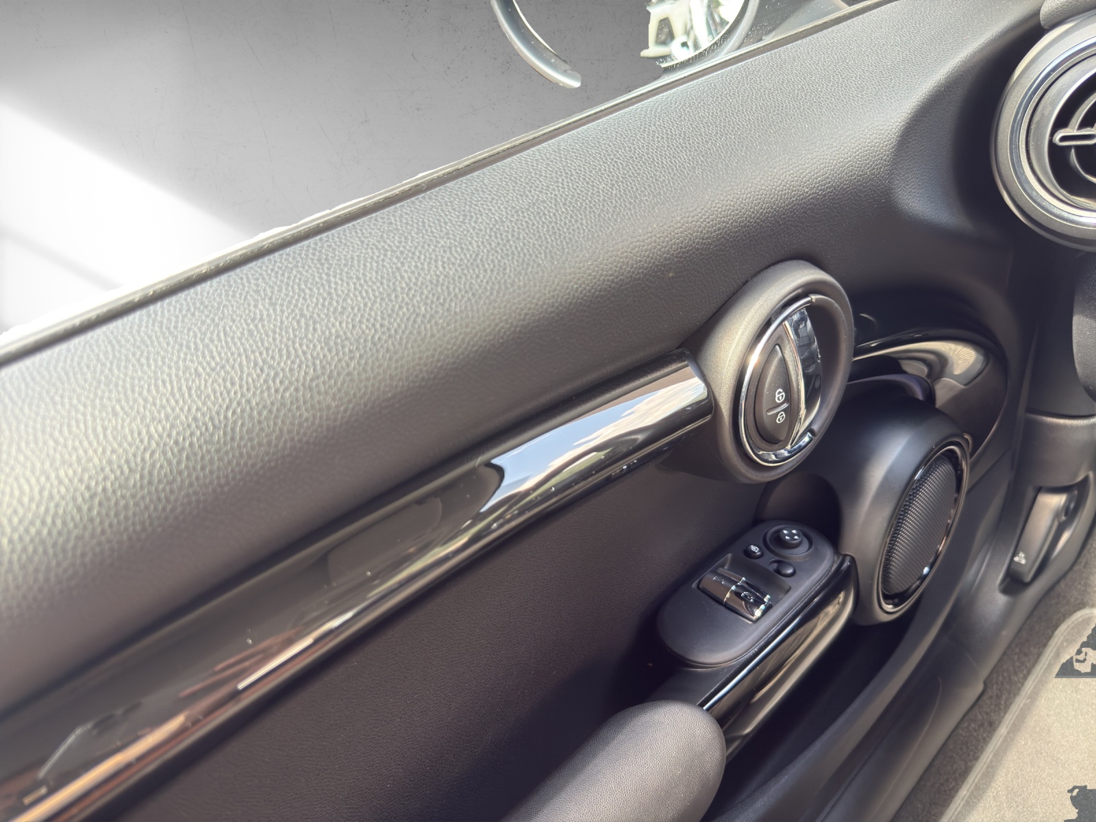 MINI Cooper Steptronic DKG-image-13