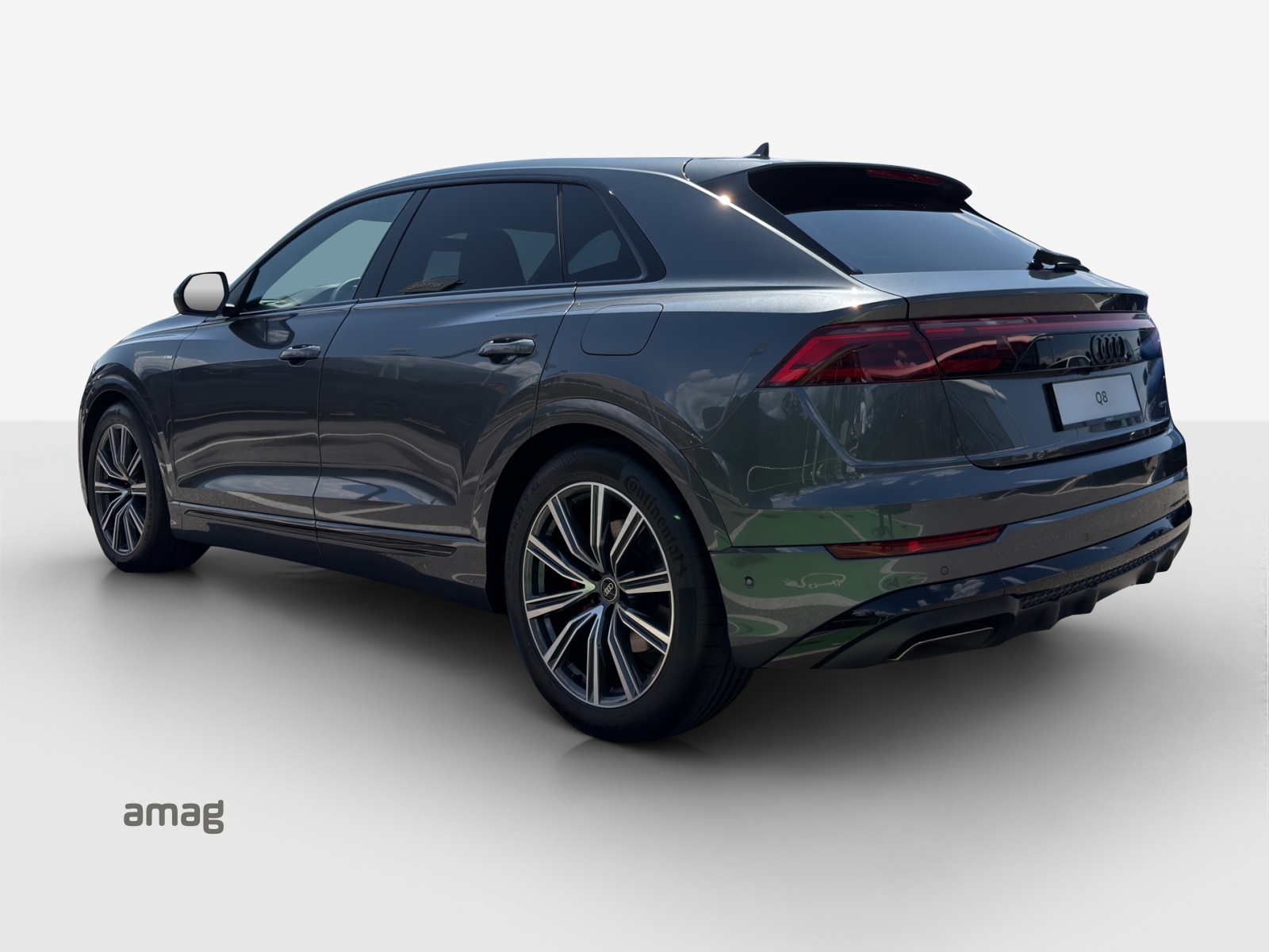 AUDI Q8 SUV TFSI e quattro 360 kW tiptronic-showroom-element-2