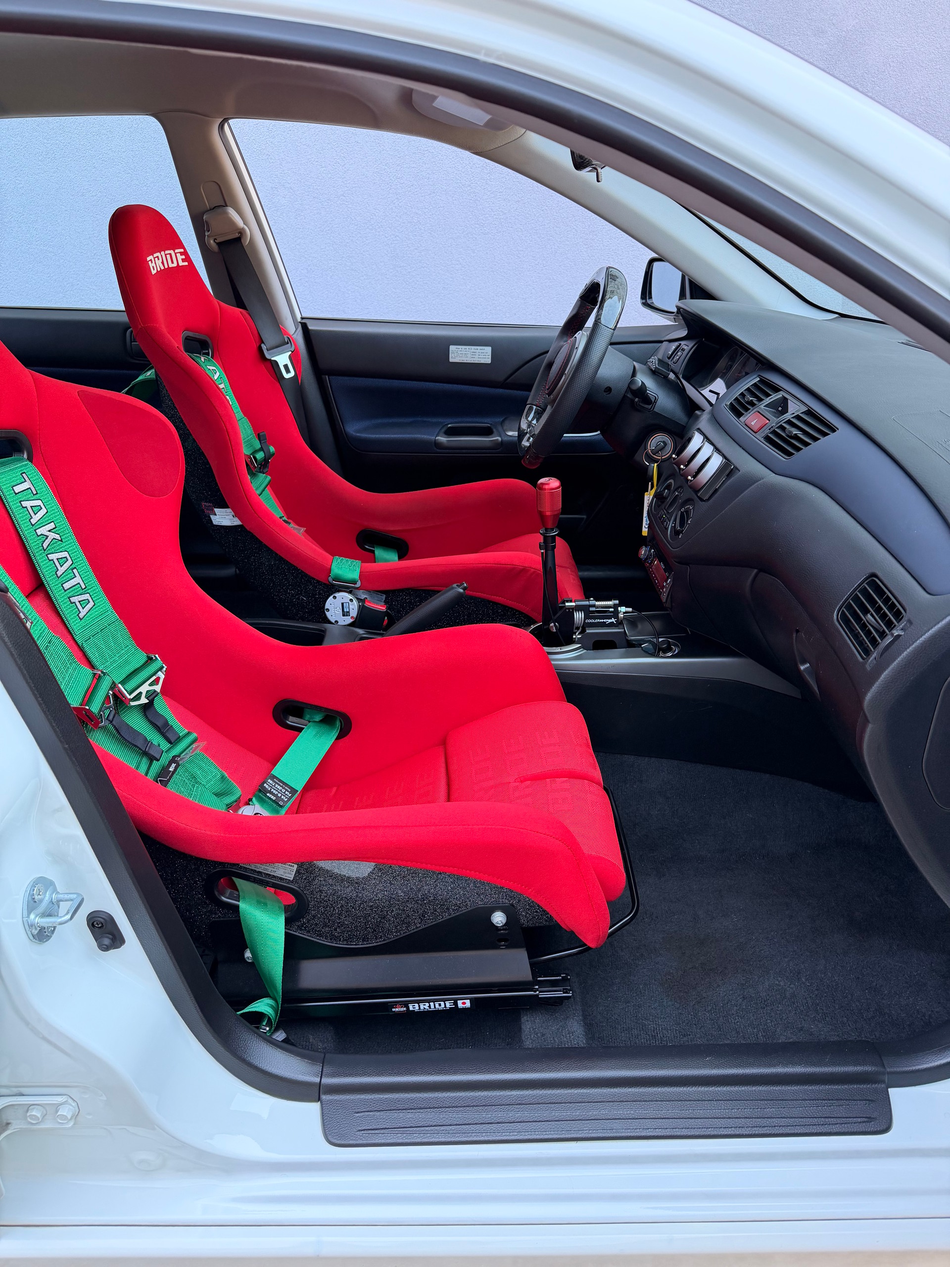 MITSUBISHI Lancer Evo VIII MR RS-image-17