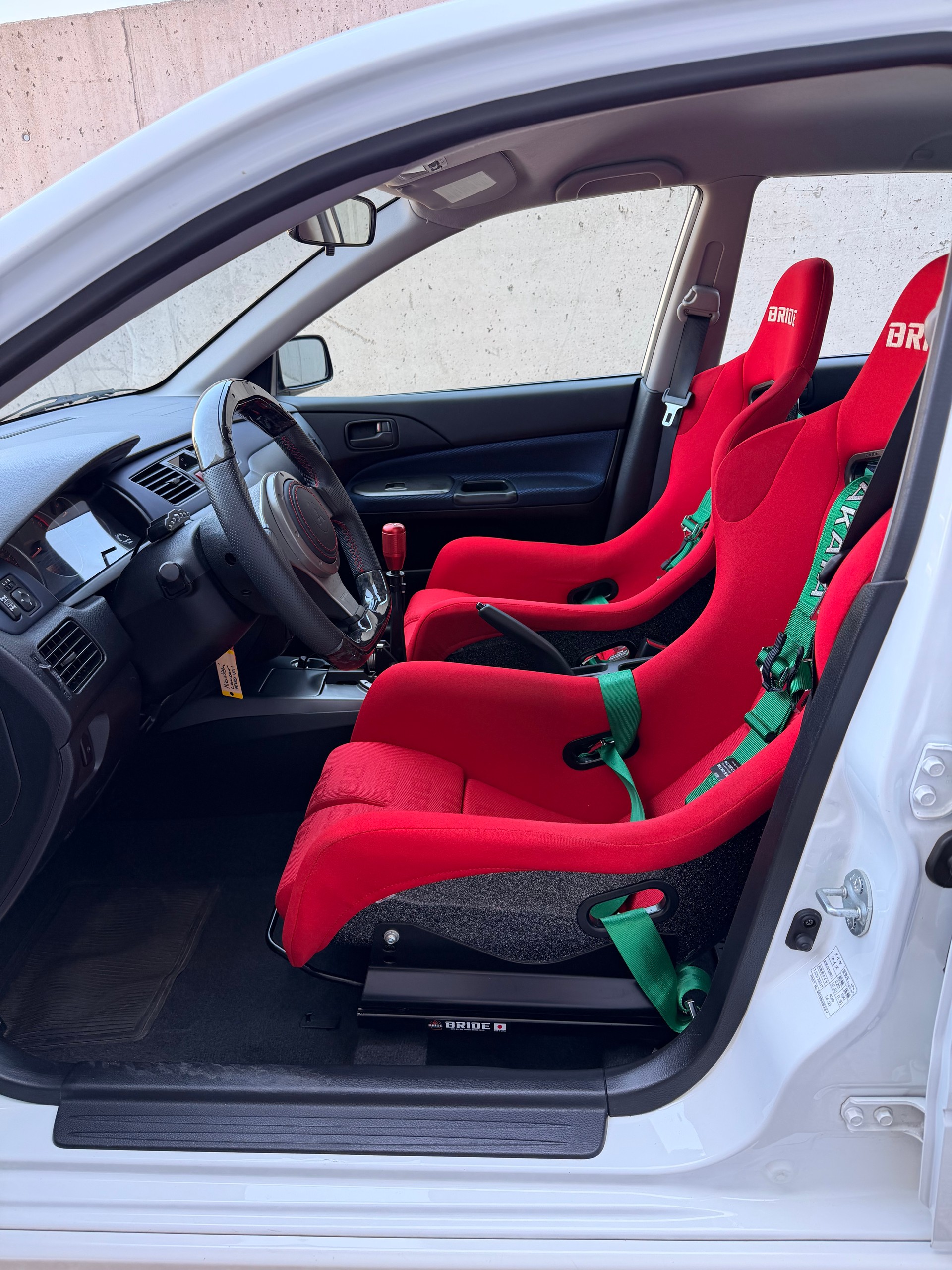MITSUBISHI Lancer Evo VIII MR RS-image-9