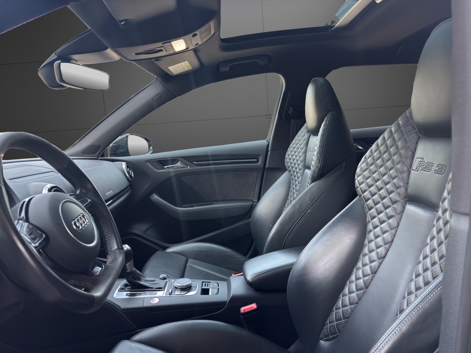 AUDI RS3 2.5 TSI quattro S-tronic-image-2