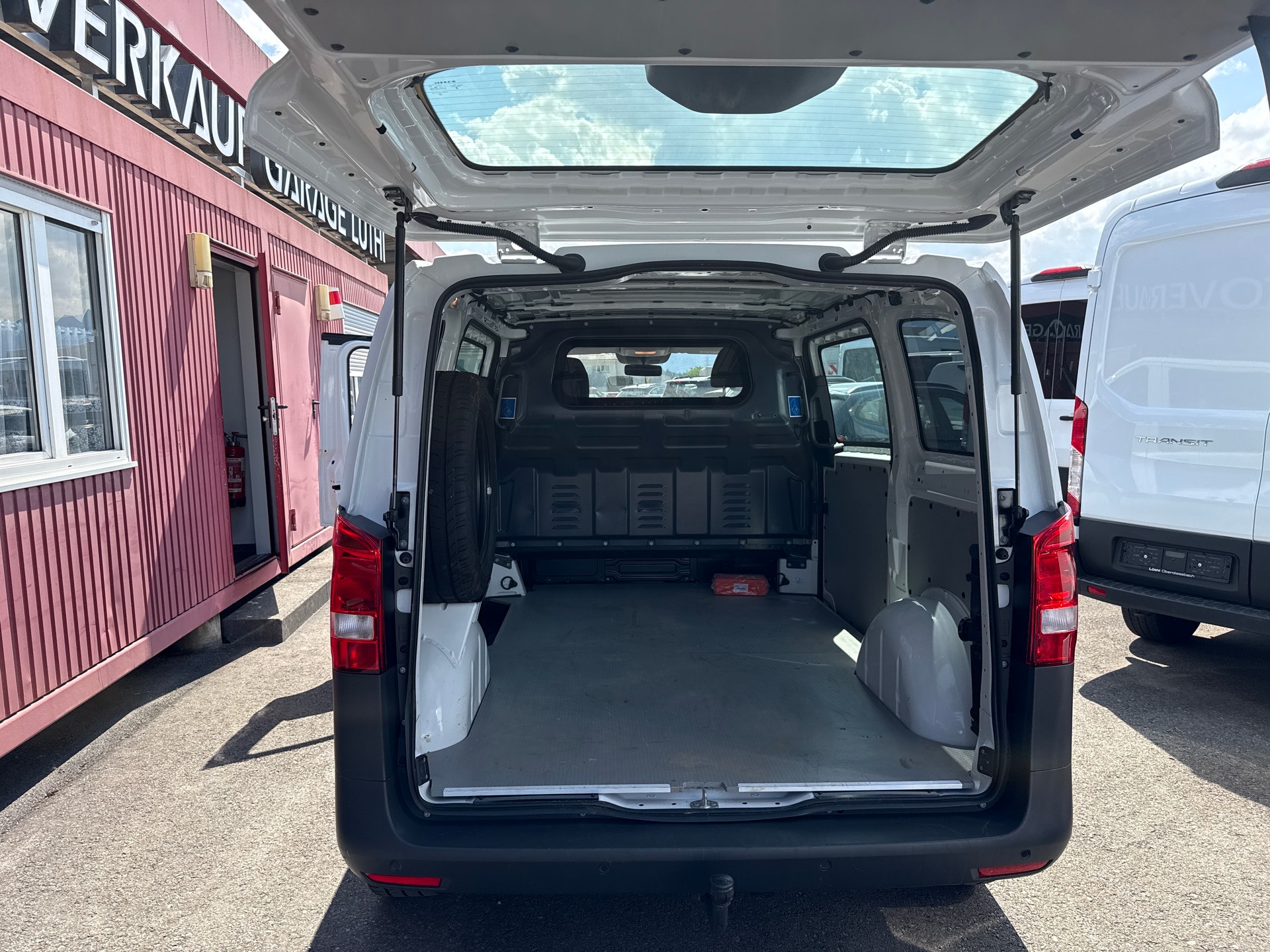 MERCEDES-BENZ Vito 114 CDI 9G-Tronic 4M Base 4X4-image-4