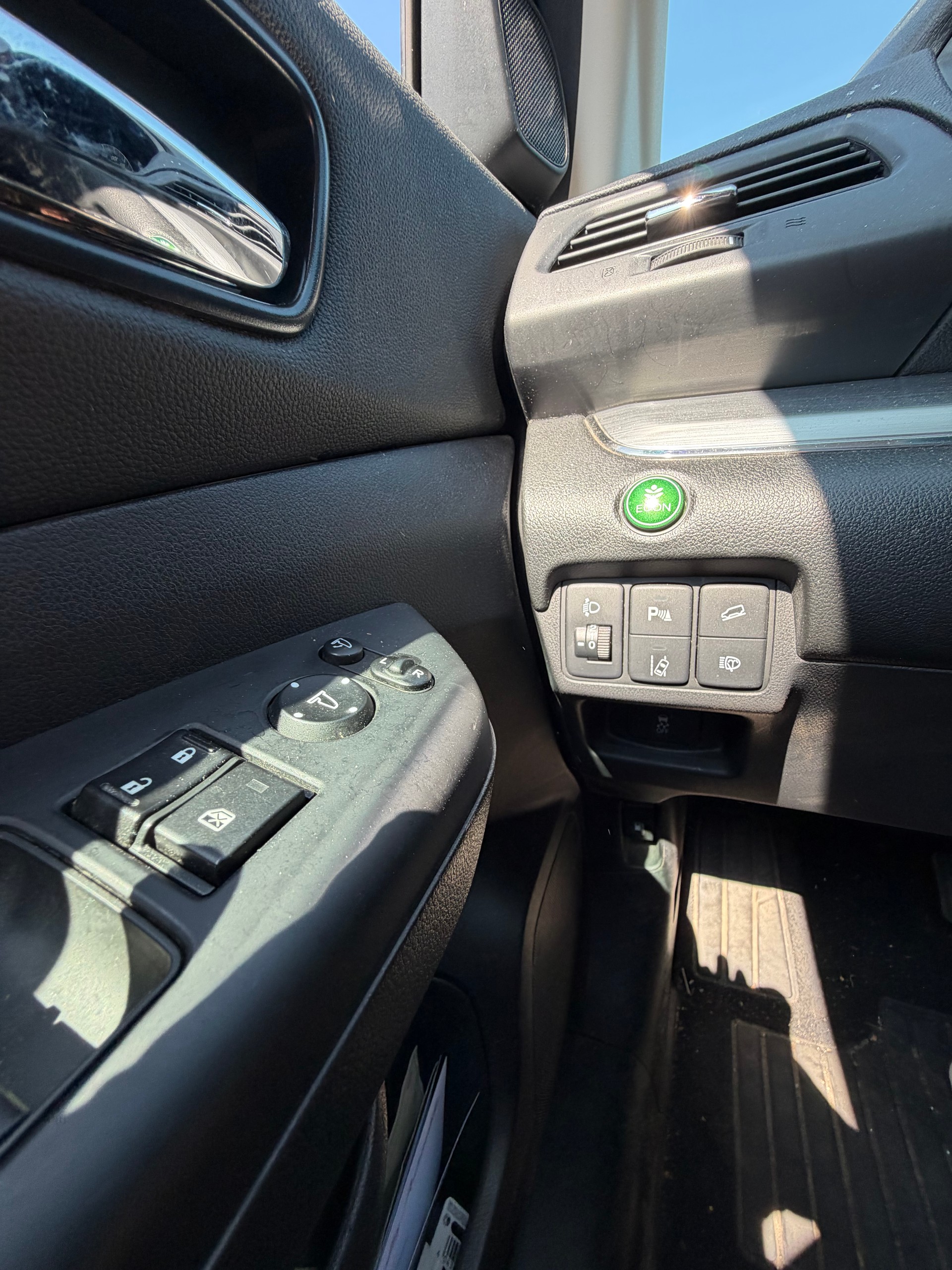 HONDA CR-V 1.6 i-DTEC Elegance 4WD Automatic-image-3
