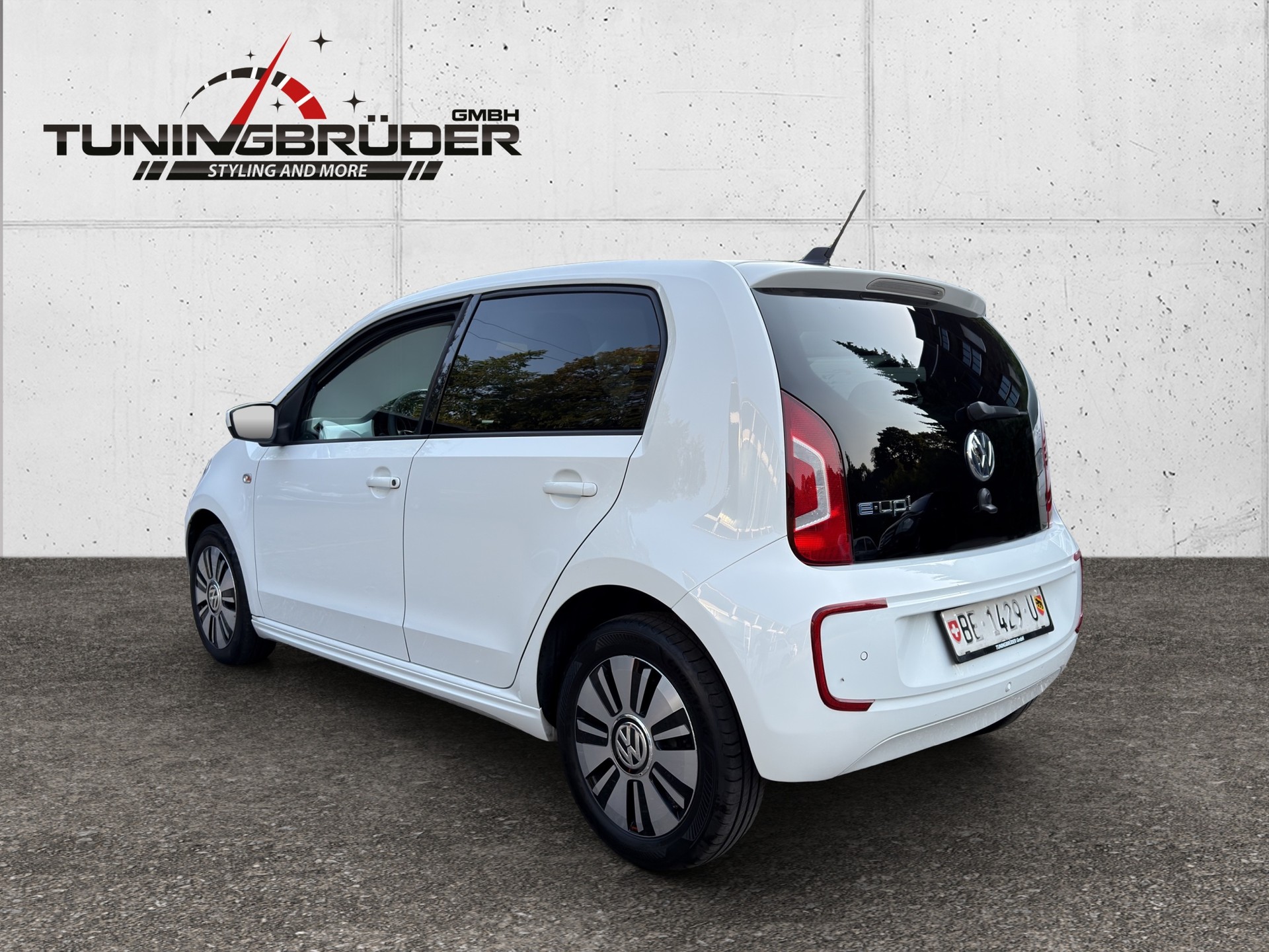 VW e-Up-image-3