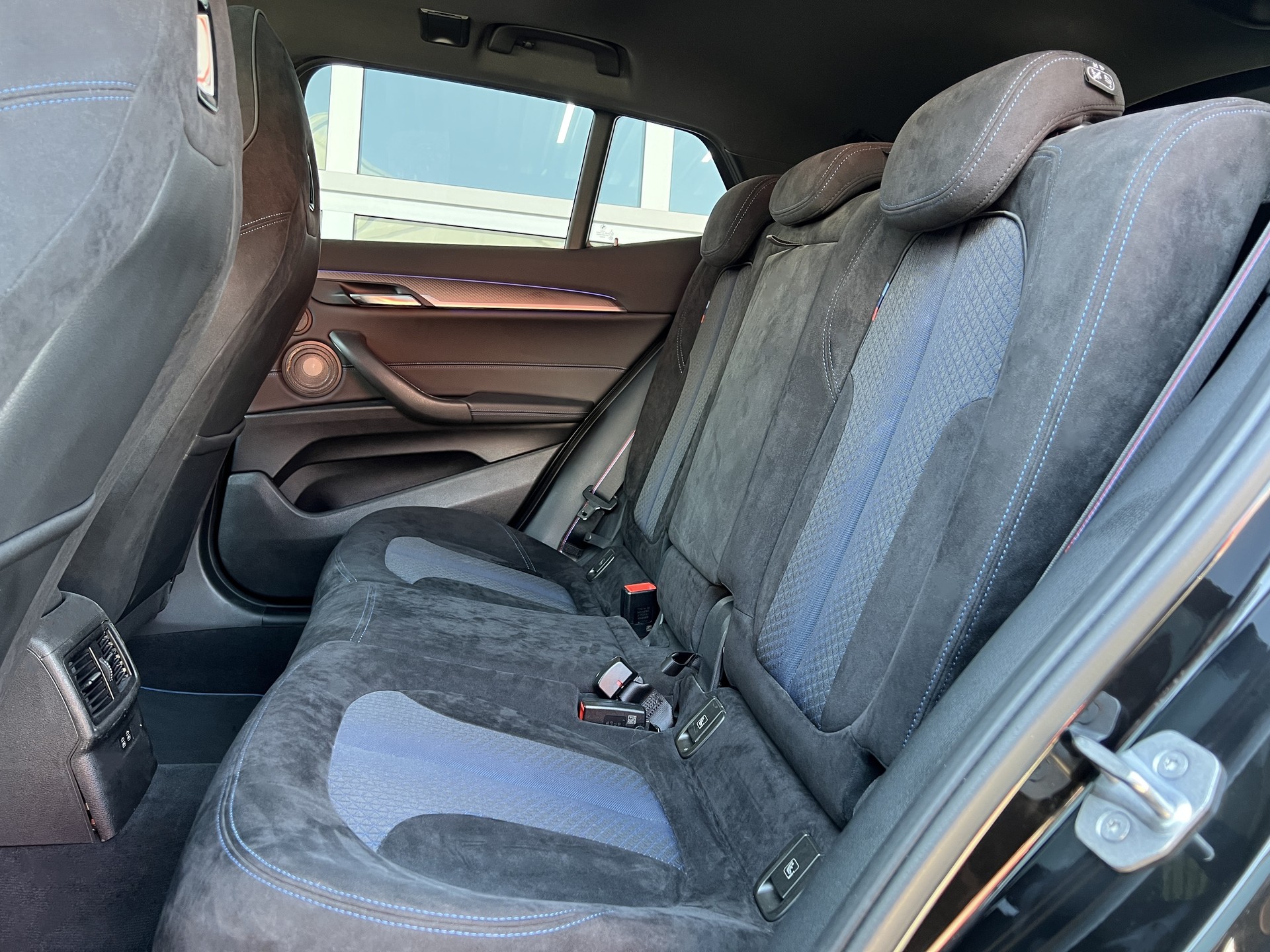 BMW X2 M35i Steptronic-image-7