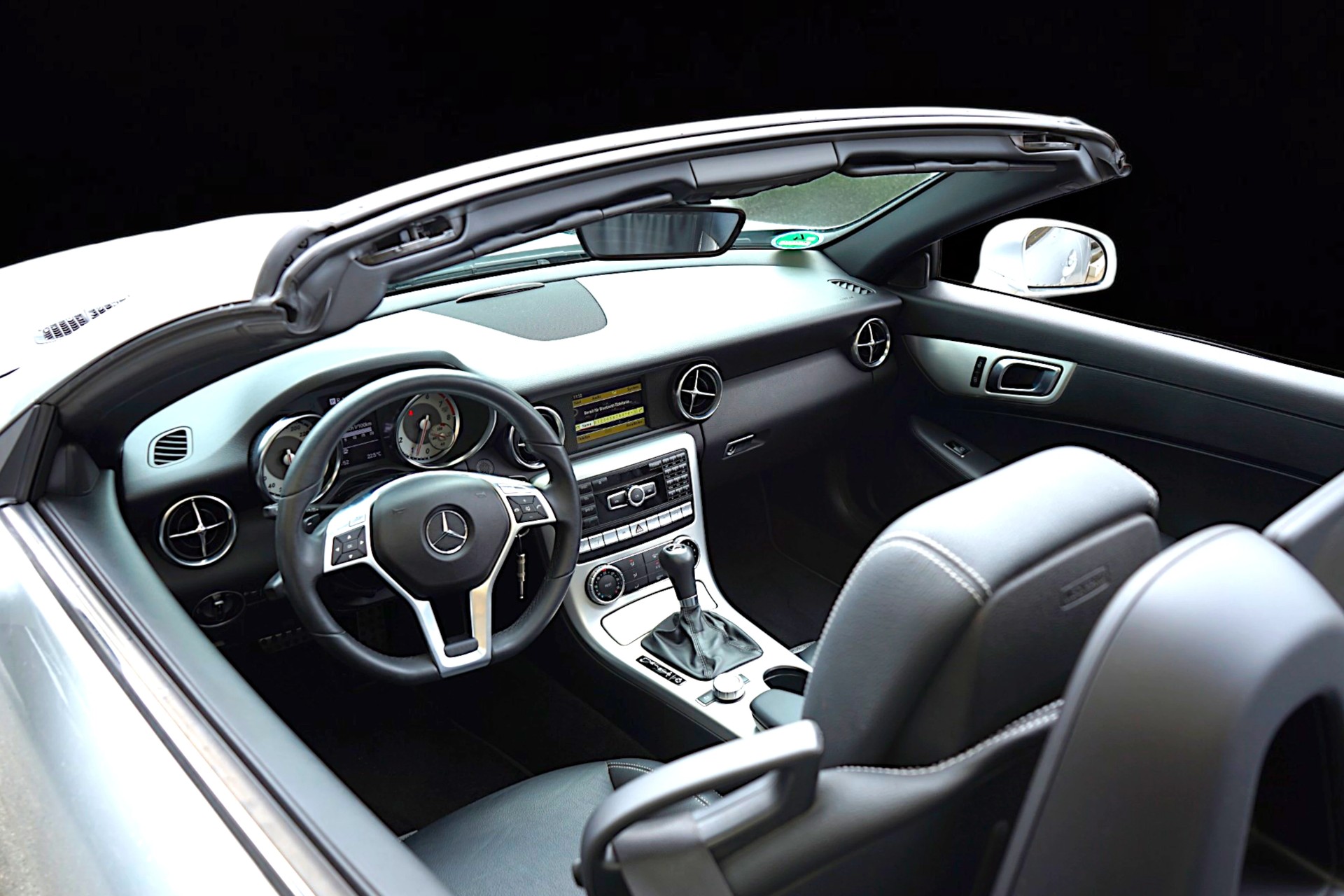 MERCEDES-BENZ SLK 200 BlueEffic.-image-4