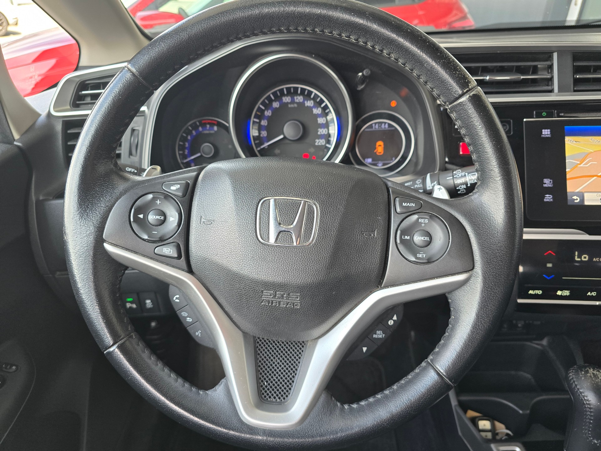 HONDA Jazz 1.3i-VTEC Elegance-image-4