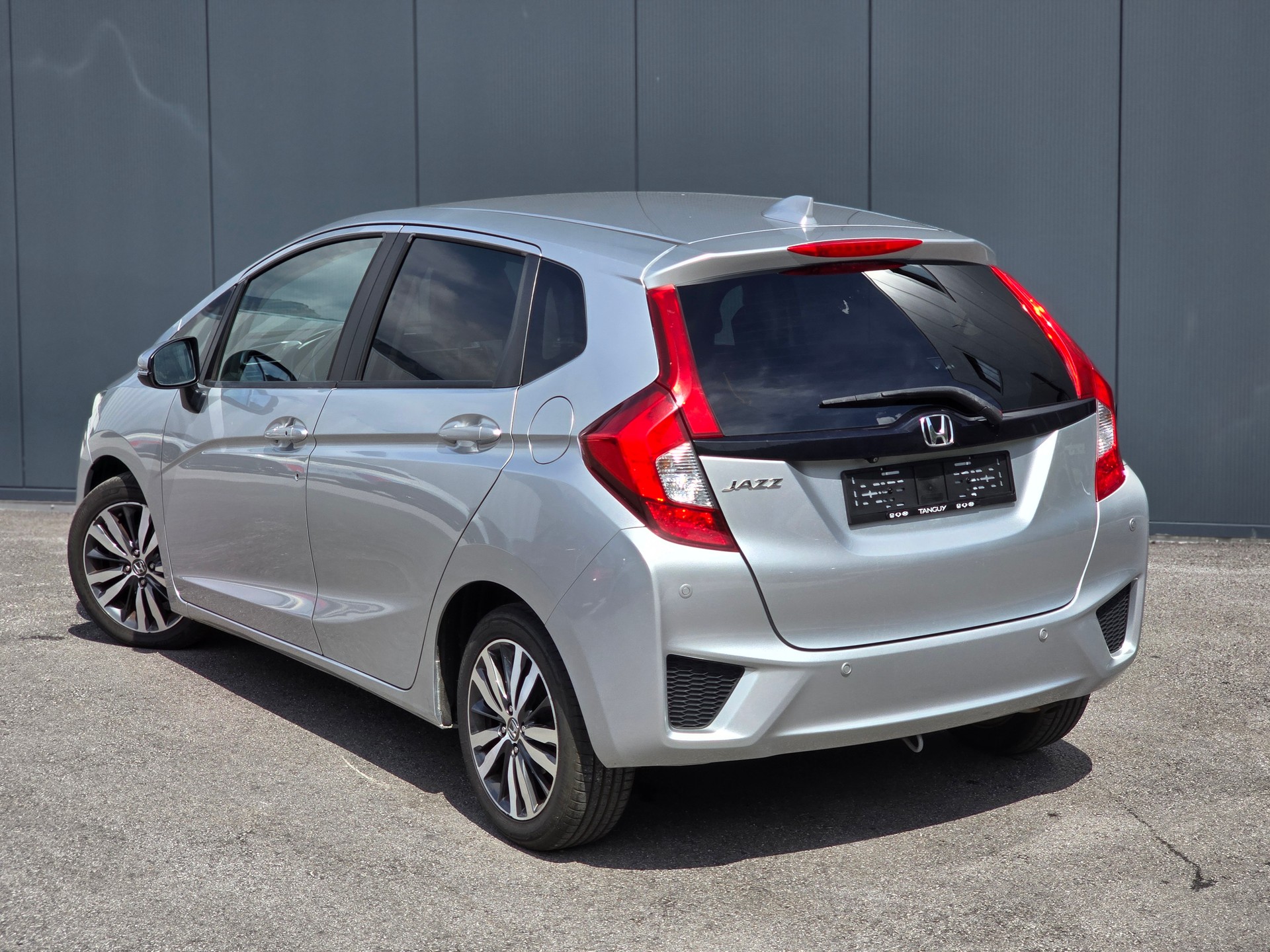 HONDA Jazz 1.3i-VTEC Elegance-image-1