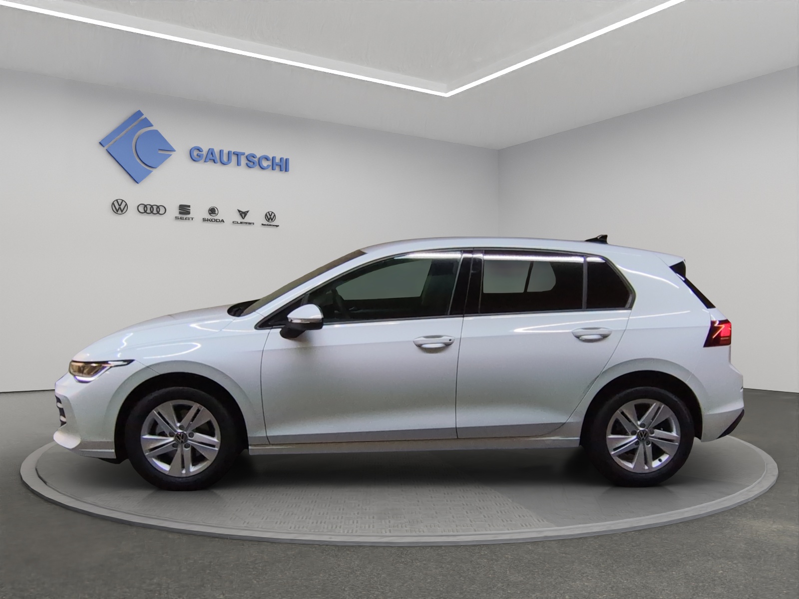 VW Golf 1.5 e TSI mHEV Value DSG-image-1