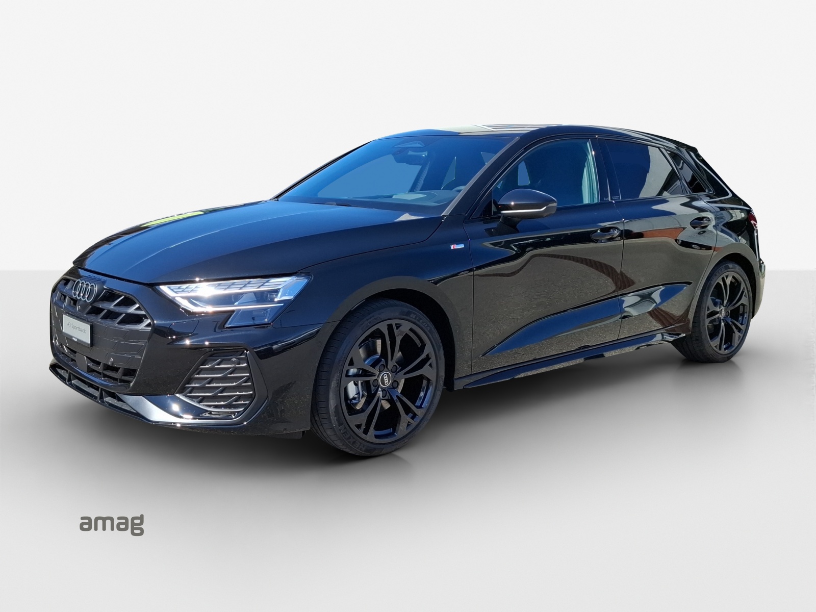 AUDI A3 Sportback TFSI 150 kW quattro S line S tronic-image-0