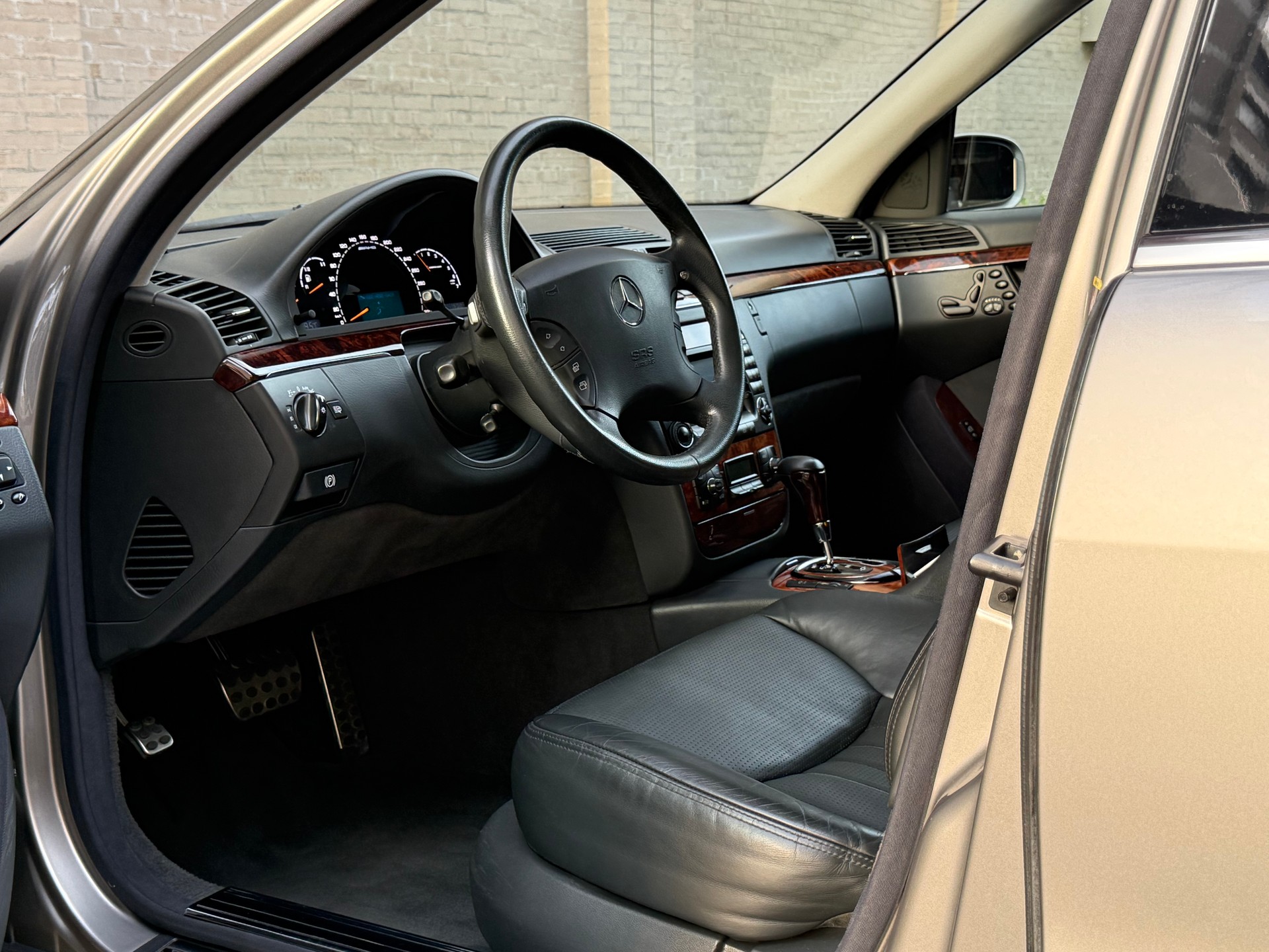 MERCEDES-BENZ S 55 AMG V8 Kompressor-image-9