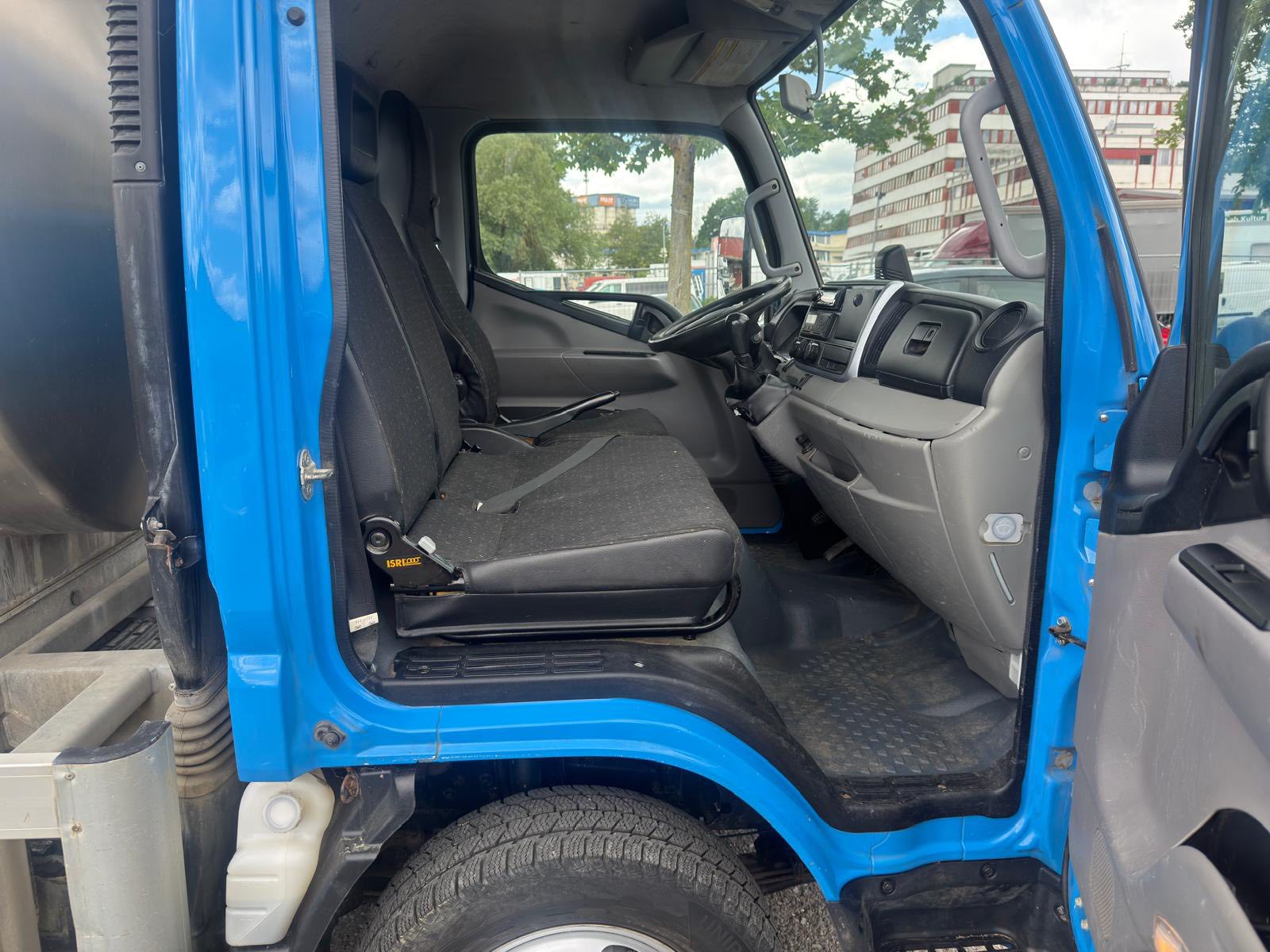 MITSUBISHI FUSO Canter 6S15 Milchwagen-image-8