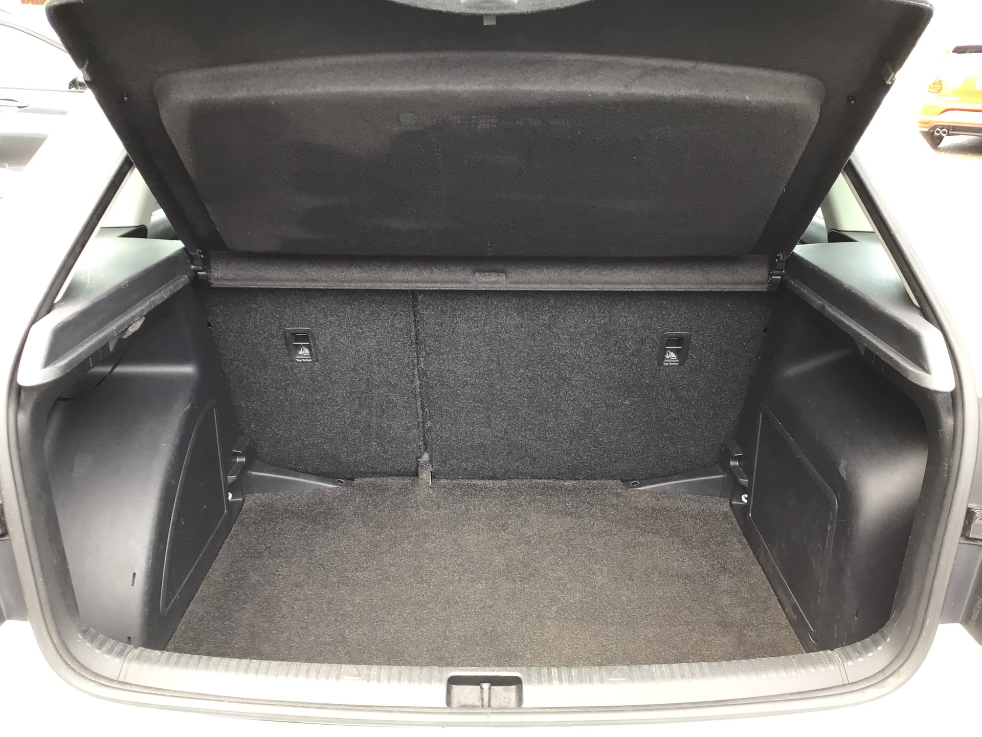 SKODA Rapid Spaceback 1.4 TSI Ambition DSG-image-11