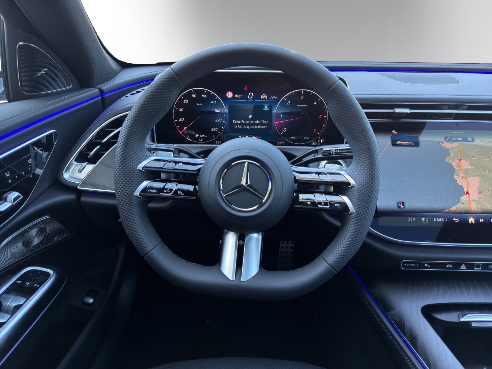 MERCEDES-BENZ E 220 d 4Matic 9G-Tronic-image-10