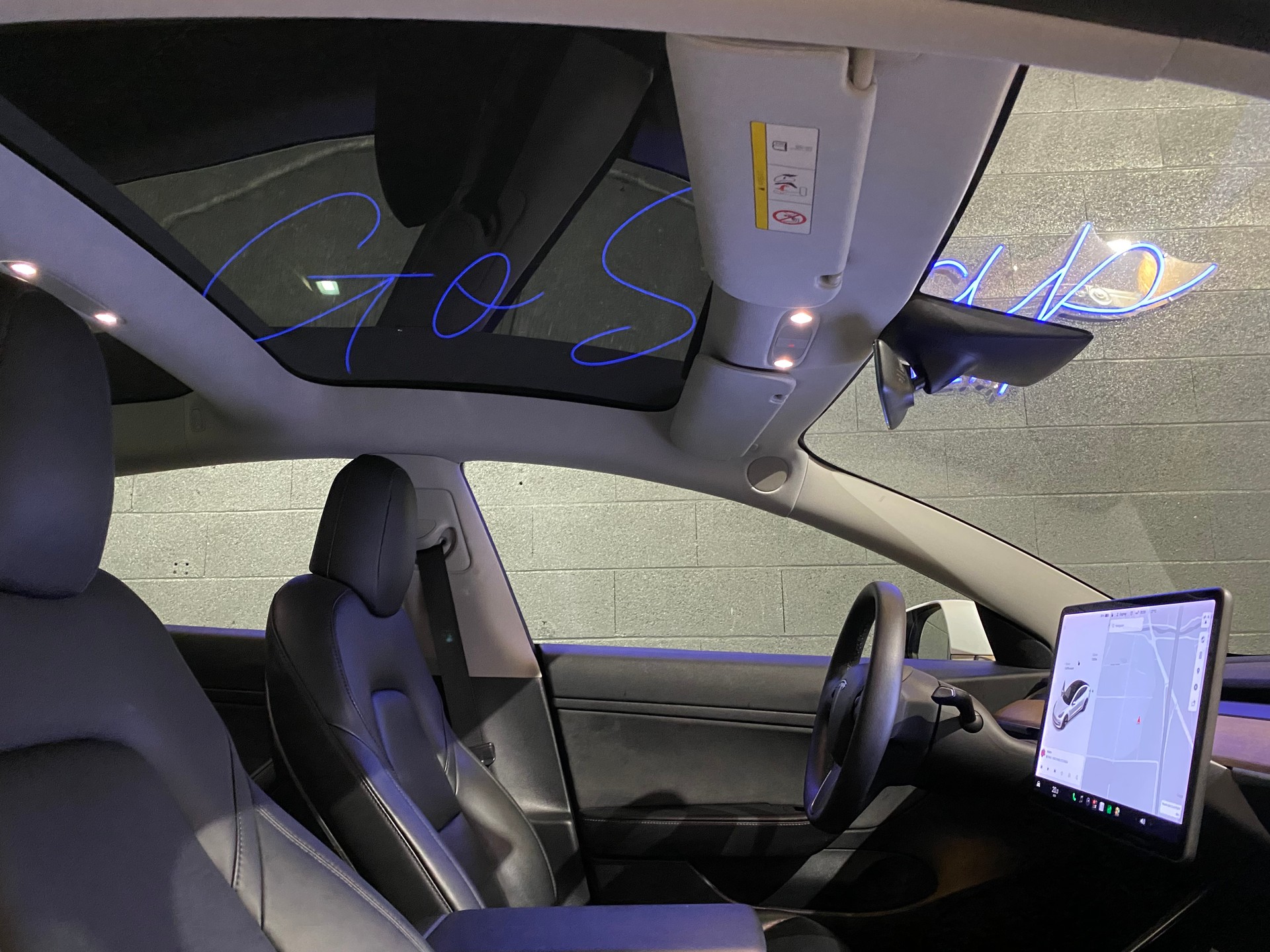 TESLA Model 3 Standart Range Plus-image-28