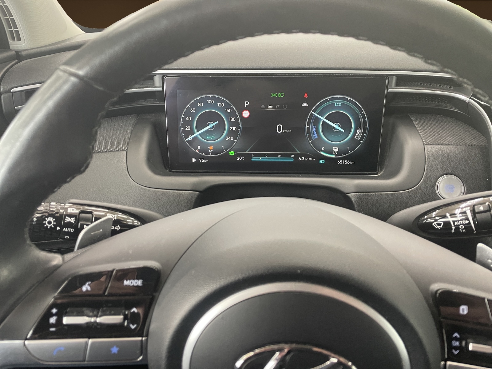 HYUNDAI Tucson 1.6 T-GDi HEV Amplia 4WD-image-10