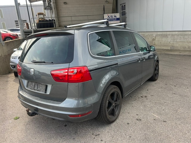 SEAT Alhambra 2.0 TDI Style Viva 4x4-image-11