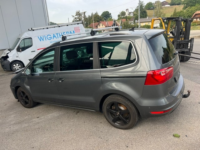 SEAT Alhambra 2.0 TDI Style Viva 4x4-image-13