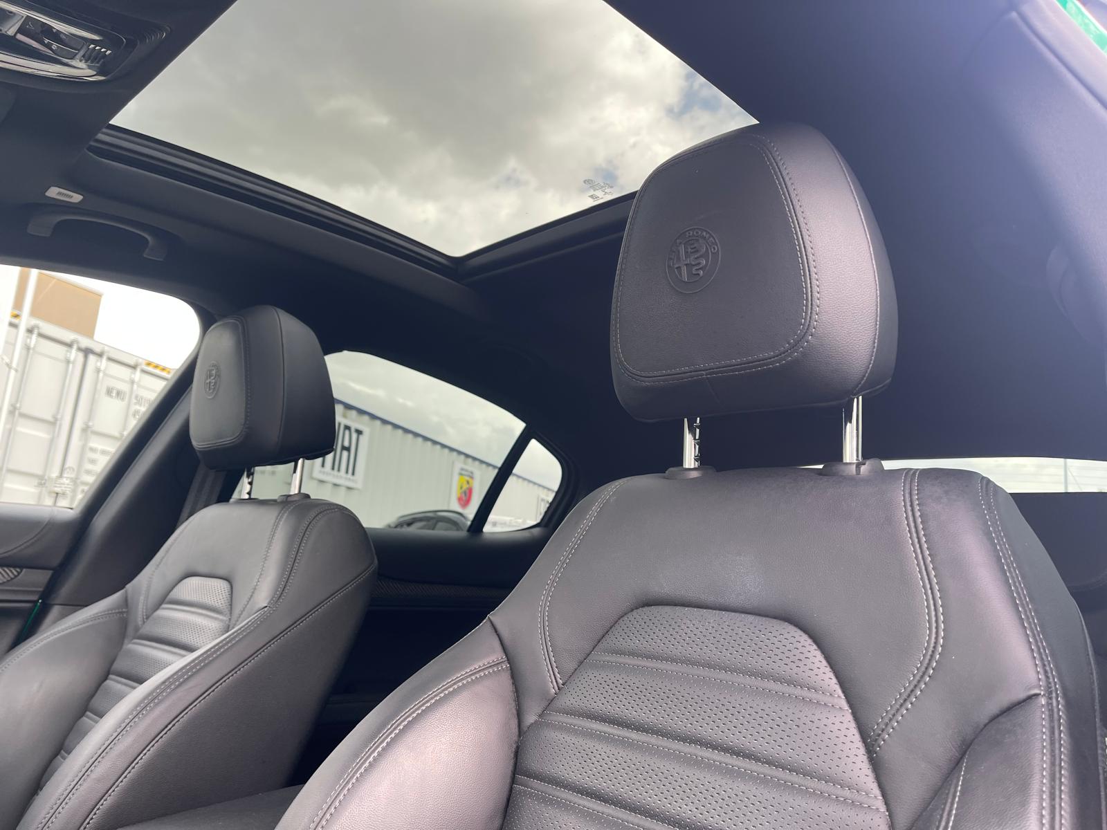 ALFA ROMEO Stelvio 2.9 V6 Biturbo Q4 Quadrifoglio Sky-image-14