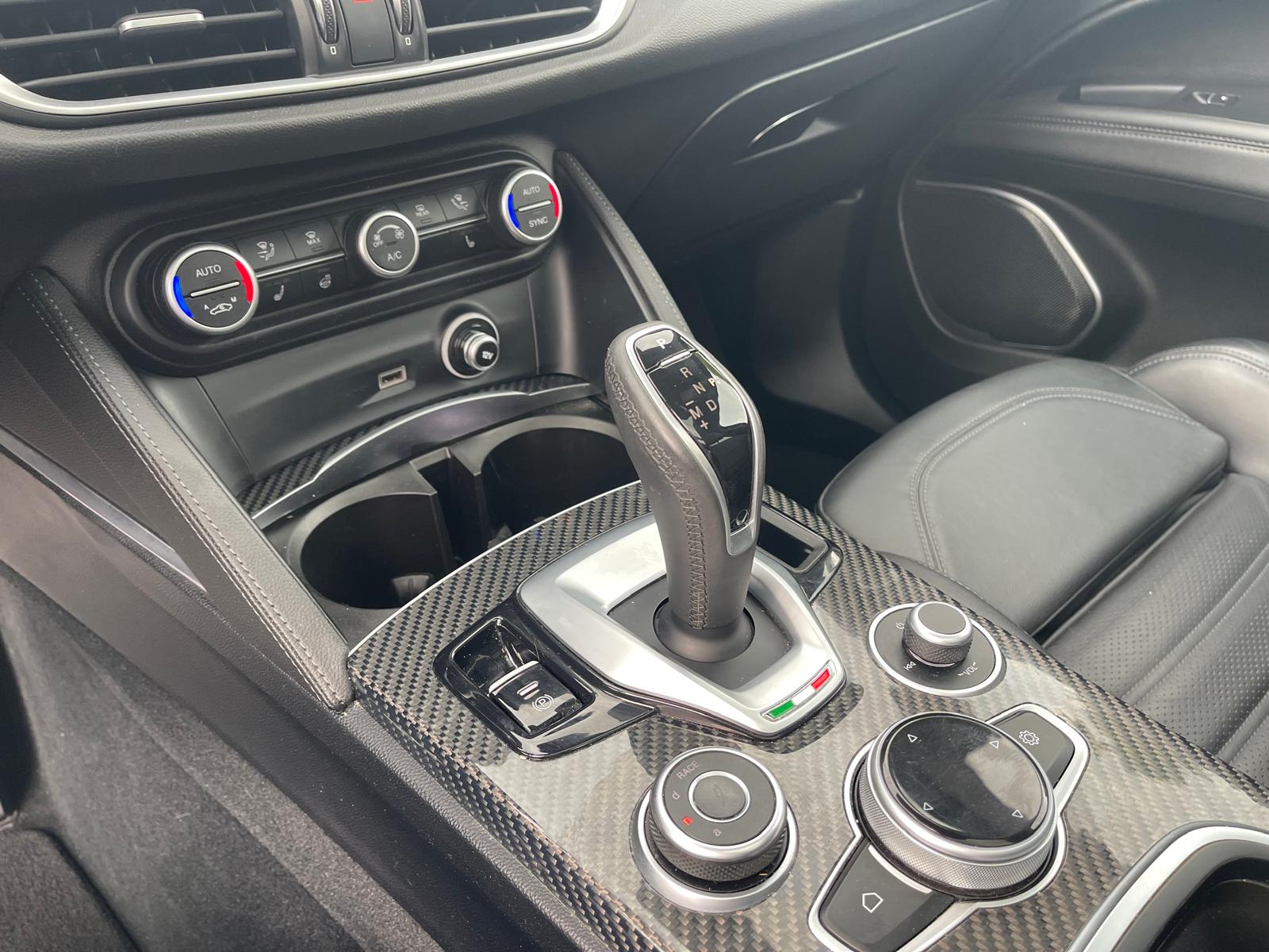 ALFA ROMEO Stelvio 2.9 V6 Biturbo Q4 Quadrifoglio Sky-image-18
