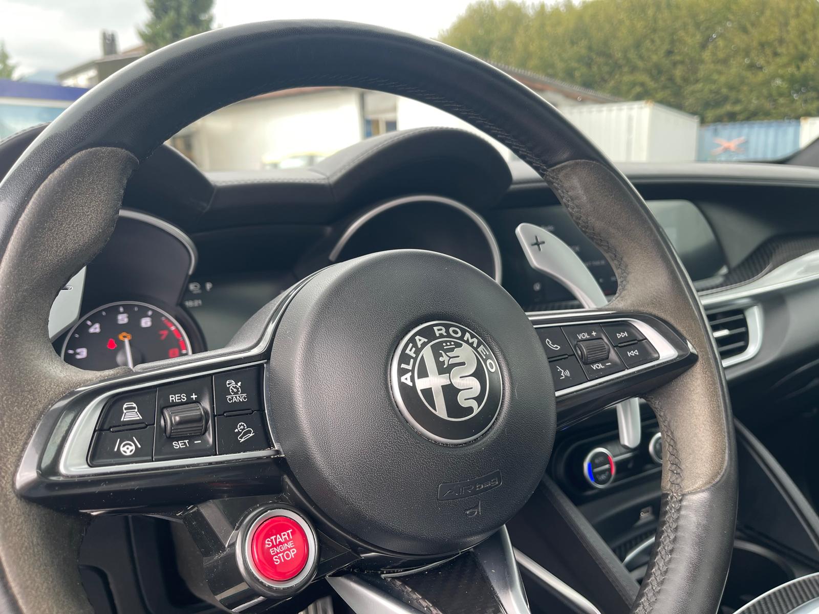 ALFA ROMEO Stelvio 2.9 V6 Biturbo Q4 Quadrifoglio Sky-image-11