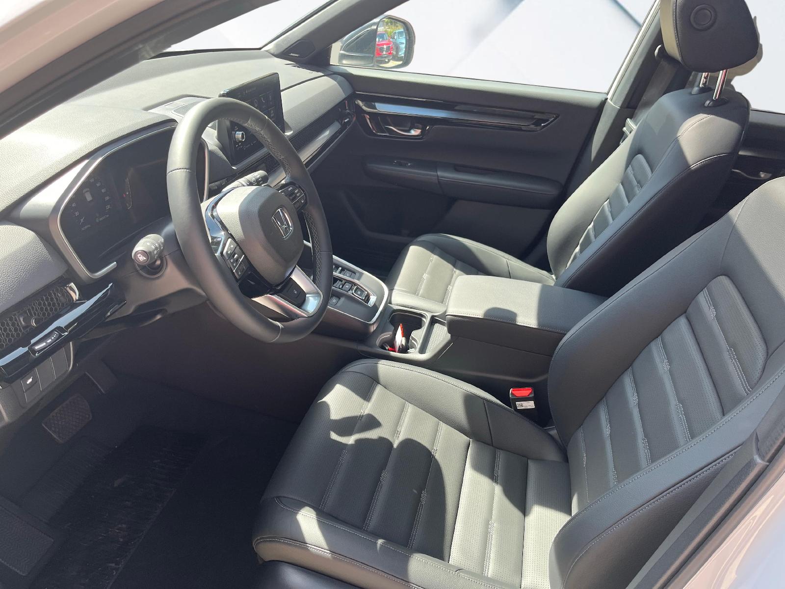 HONDA CR-V 2.0 i-MMD Advance 4WD mit Honda Aktionsleasing 1.9% und 8 Jahren Garantie-image-8