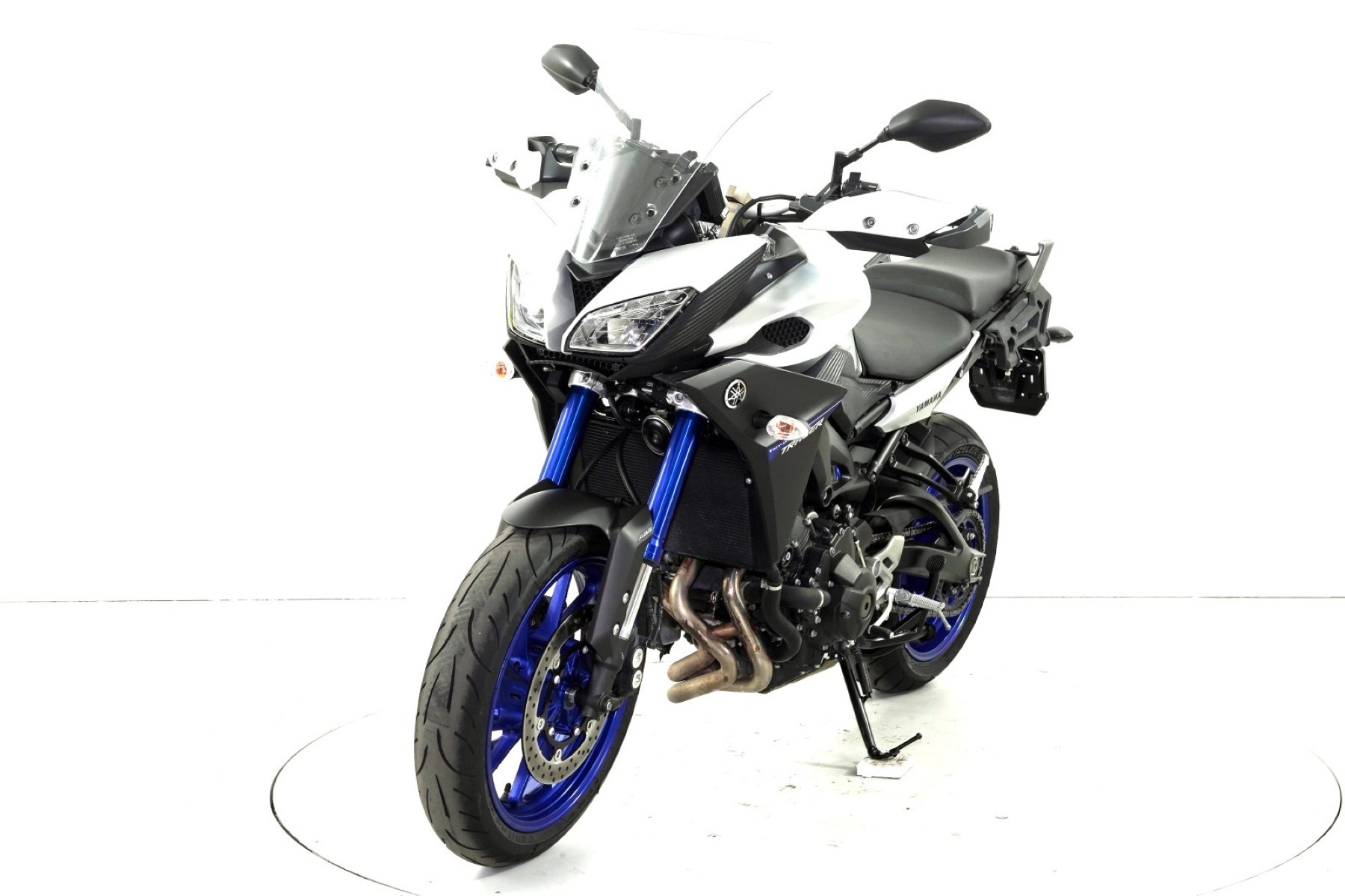YAMAHA MT-09 Tracer ABS-showroom-element-2