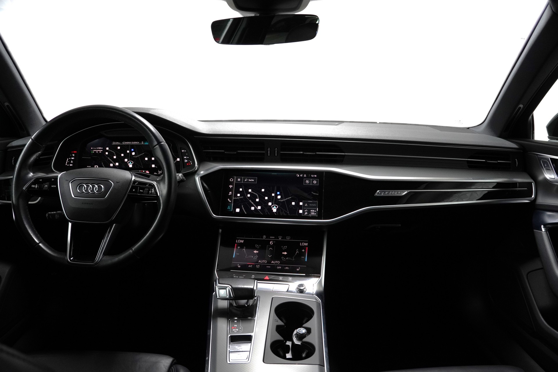 AUDI A6 Avant 55 TFSI quattro S-tronic-image-12