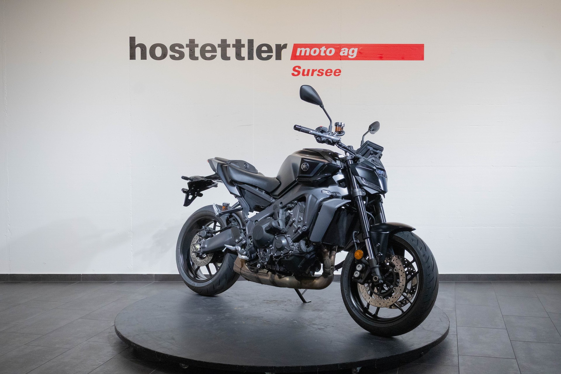 YAMAHA MT-09