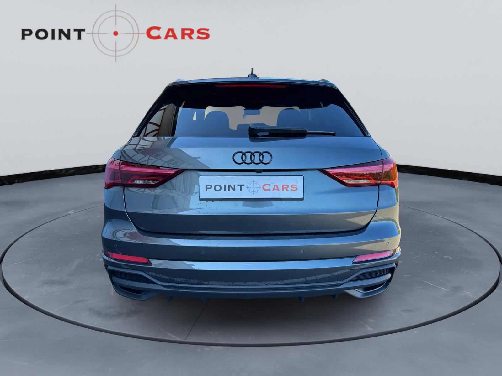 AUDI Q3 40 TDI S line quattro S-tronic-image-3